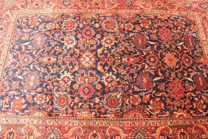 handgeknupfter-nanaj-orientteppich-328x218-cm-marineblau-geomet-muster-5 Perserteppich 326 × 217 cm aus Wolle, handgeknüpft