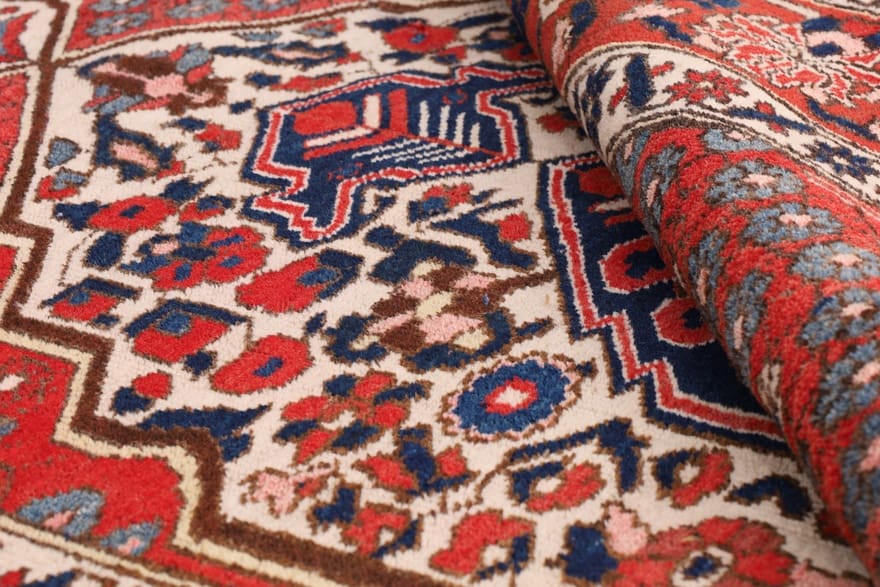 Bakhtiari Perserteppich 205 × 155 cm aus Wolle, handgeknüpft