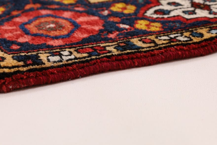 Perserteppich aus Iran, 190 × 144 cm