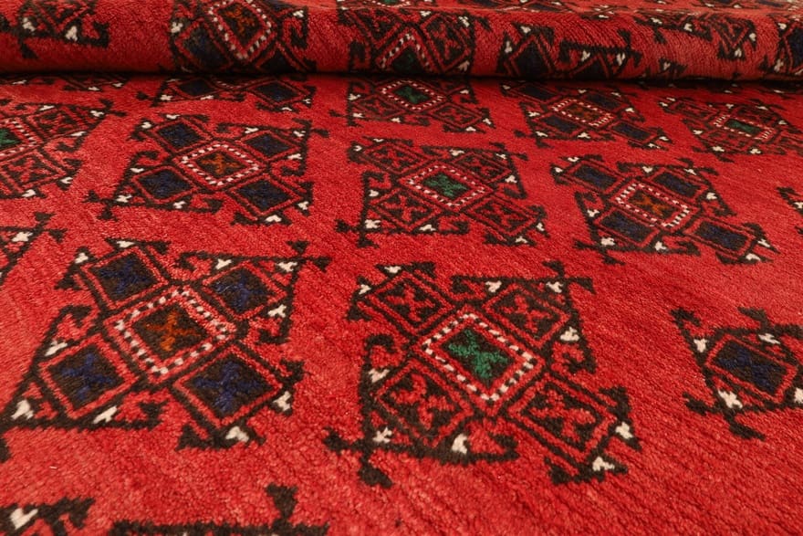 Handgeknüpfter Perserteppich 292 × 160 cm