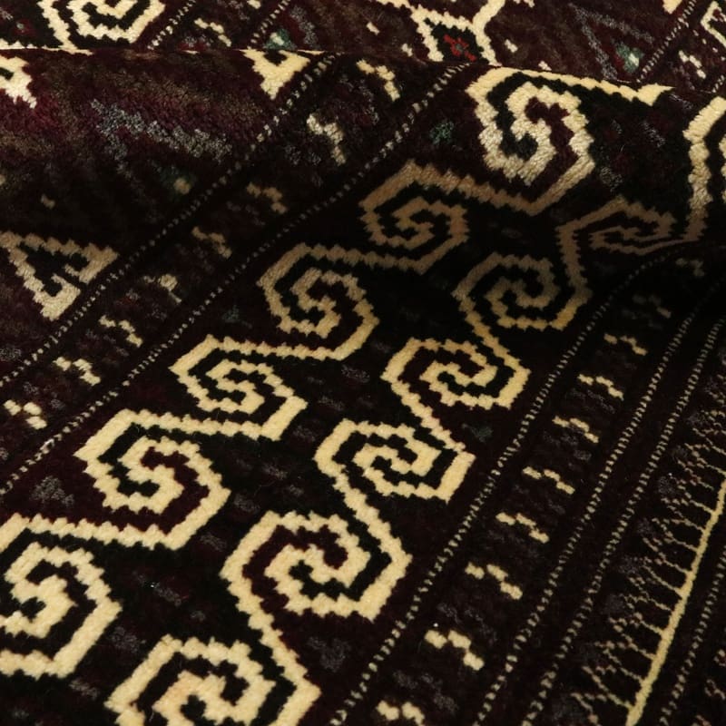 Turkmen Perserteppich aus Iran, 119 × 98 cm