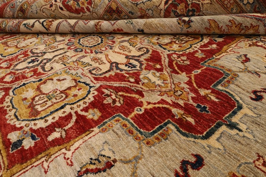 Handgeknüpfter Heriz Ziegler Orientteppich 293 × 247 cm