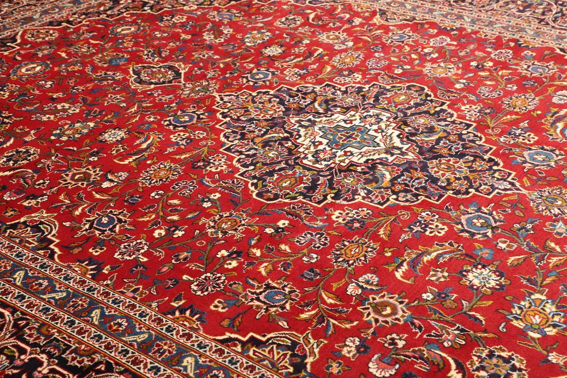 Handgeknüpfter Kashan Perserteppich 303 × 410 cm