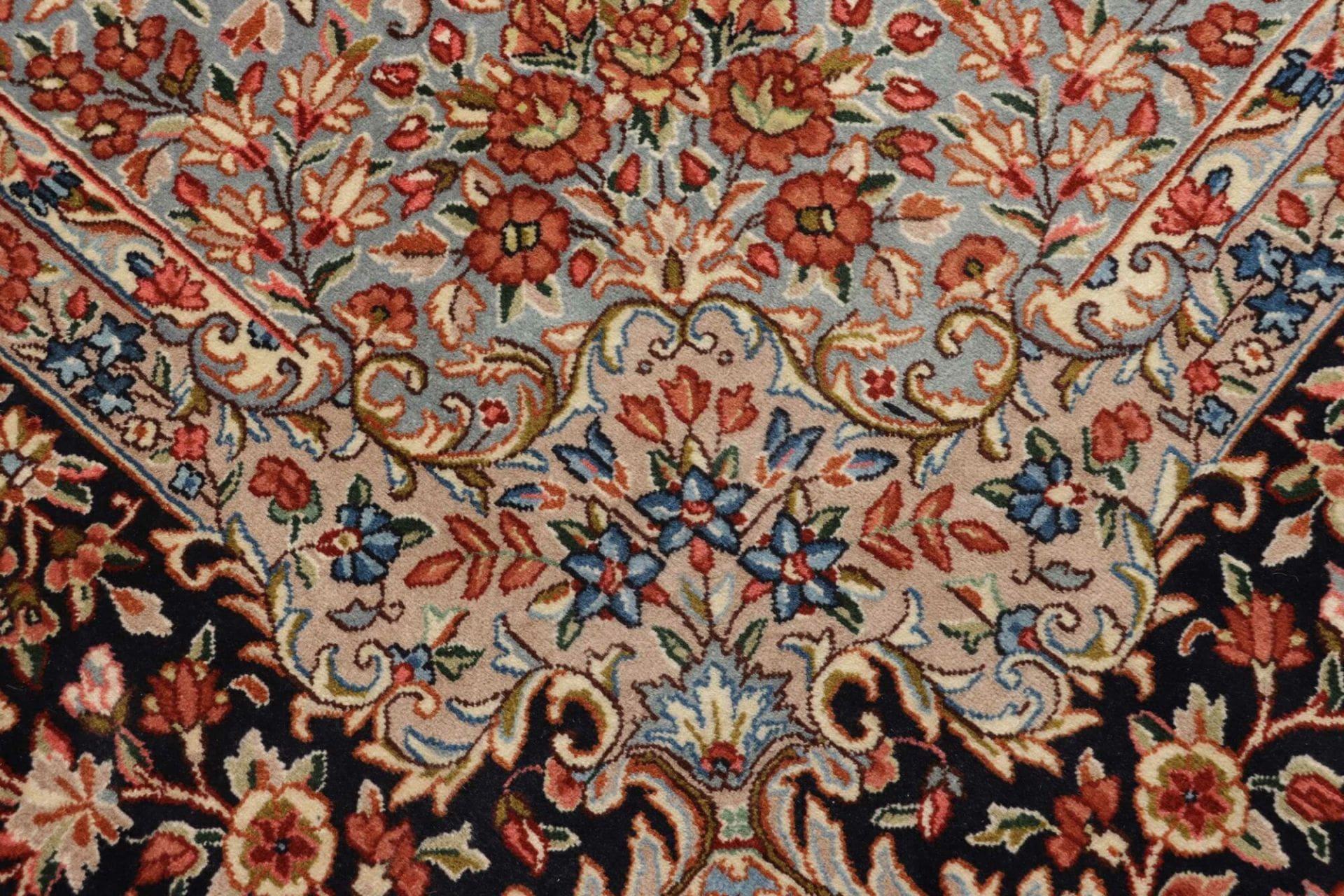 Kerman Perserteppich 294 × 403 cm aus Wolle, handgeknüpft