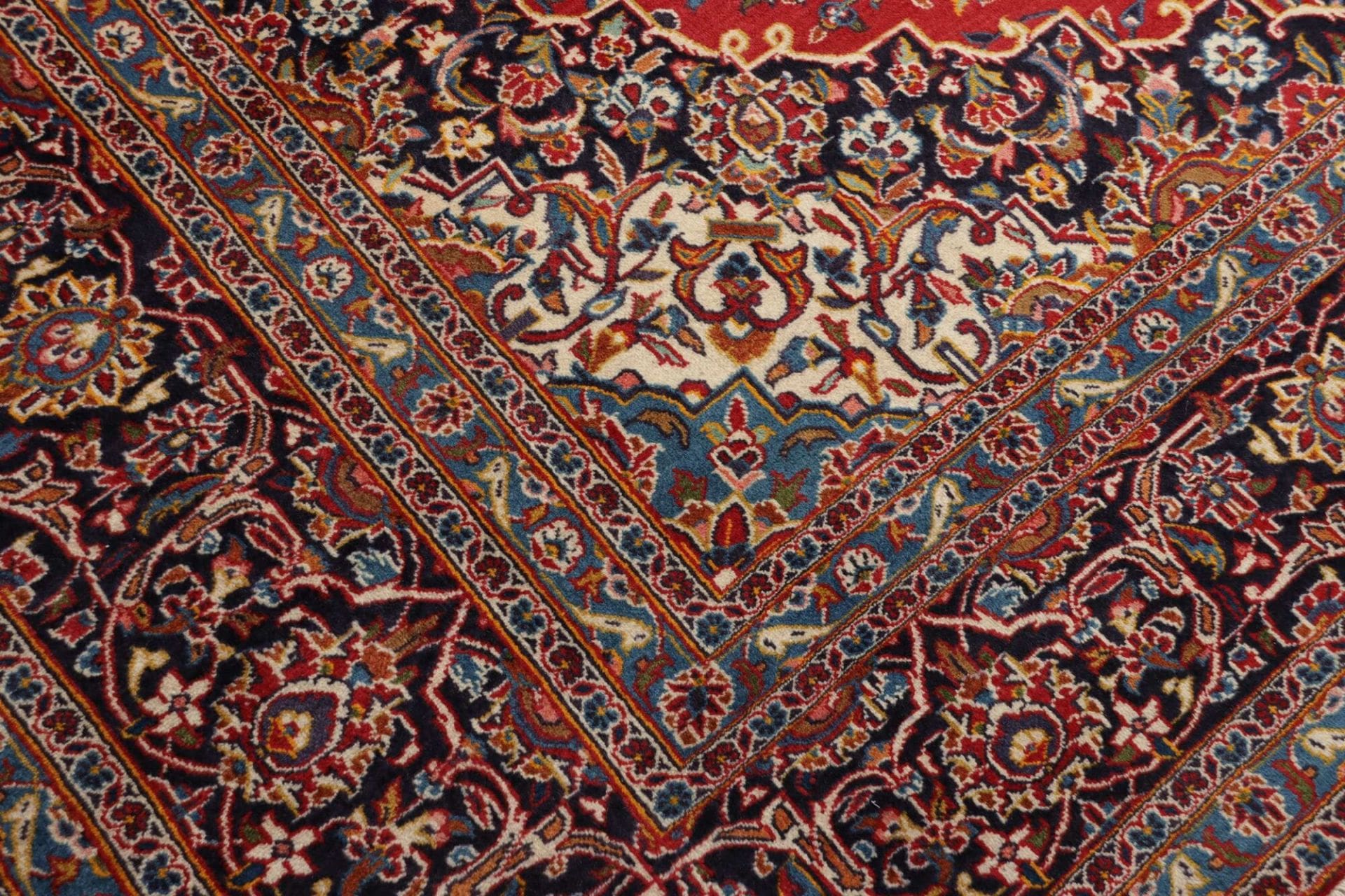 Handgeknüpfter Kashan Perserteppich 296 × 407 cm