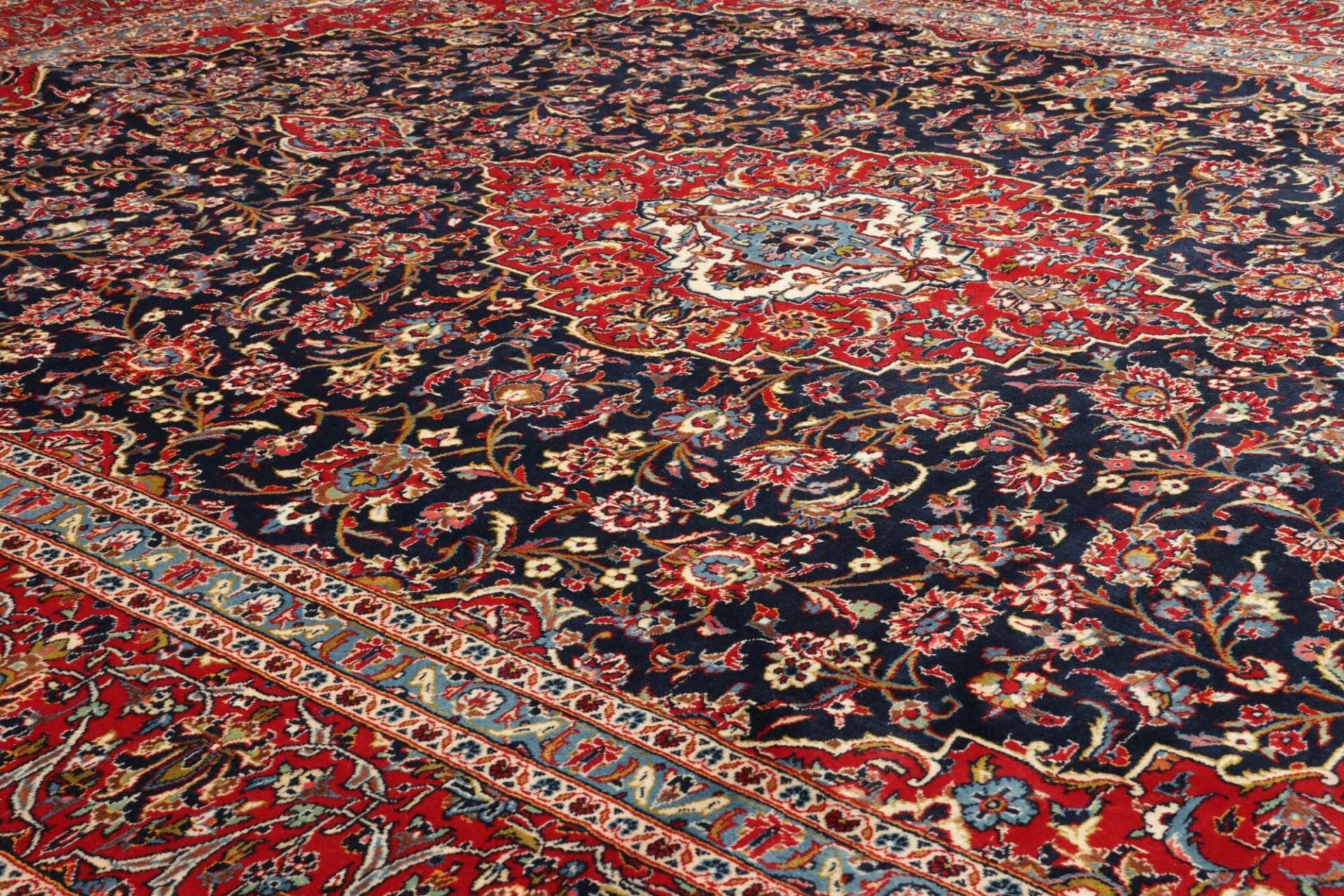 Handgeknüpfter Kashan Perserteppich, 298 × 418 cm, Wolle