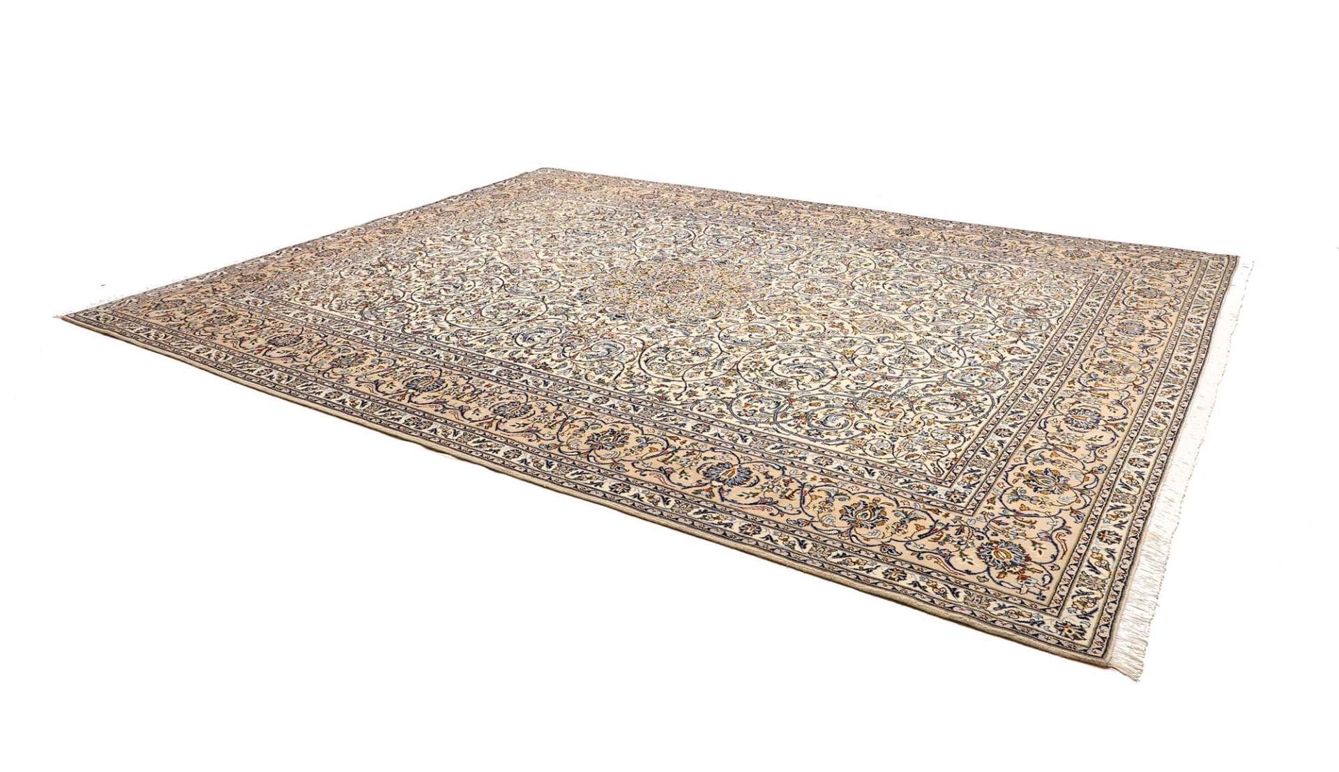 Kashan Perserteppich 300 × 393 cm aus Wolle, handgeknüpft