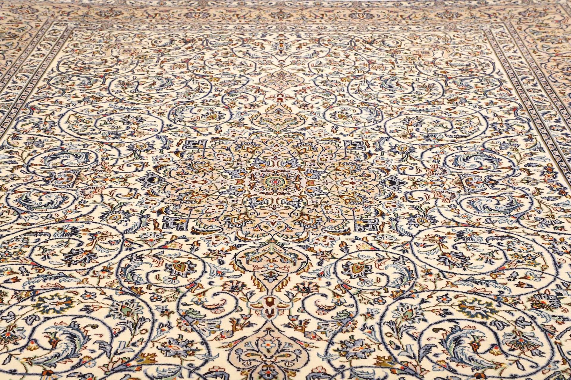 Kashan Perserteppich 300 × 393 cm aus Wolle, handgeknüpft