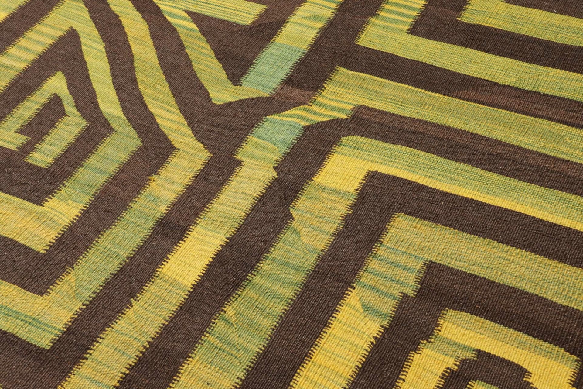 Handgewebter Kelim Perserteppich, 303 × 389 cm, Wolle