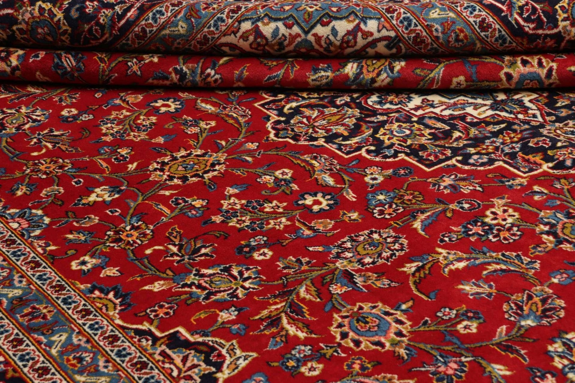 Handgeknüpfter Kashan Perserteppich 308 × 405 cm