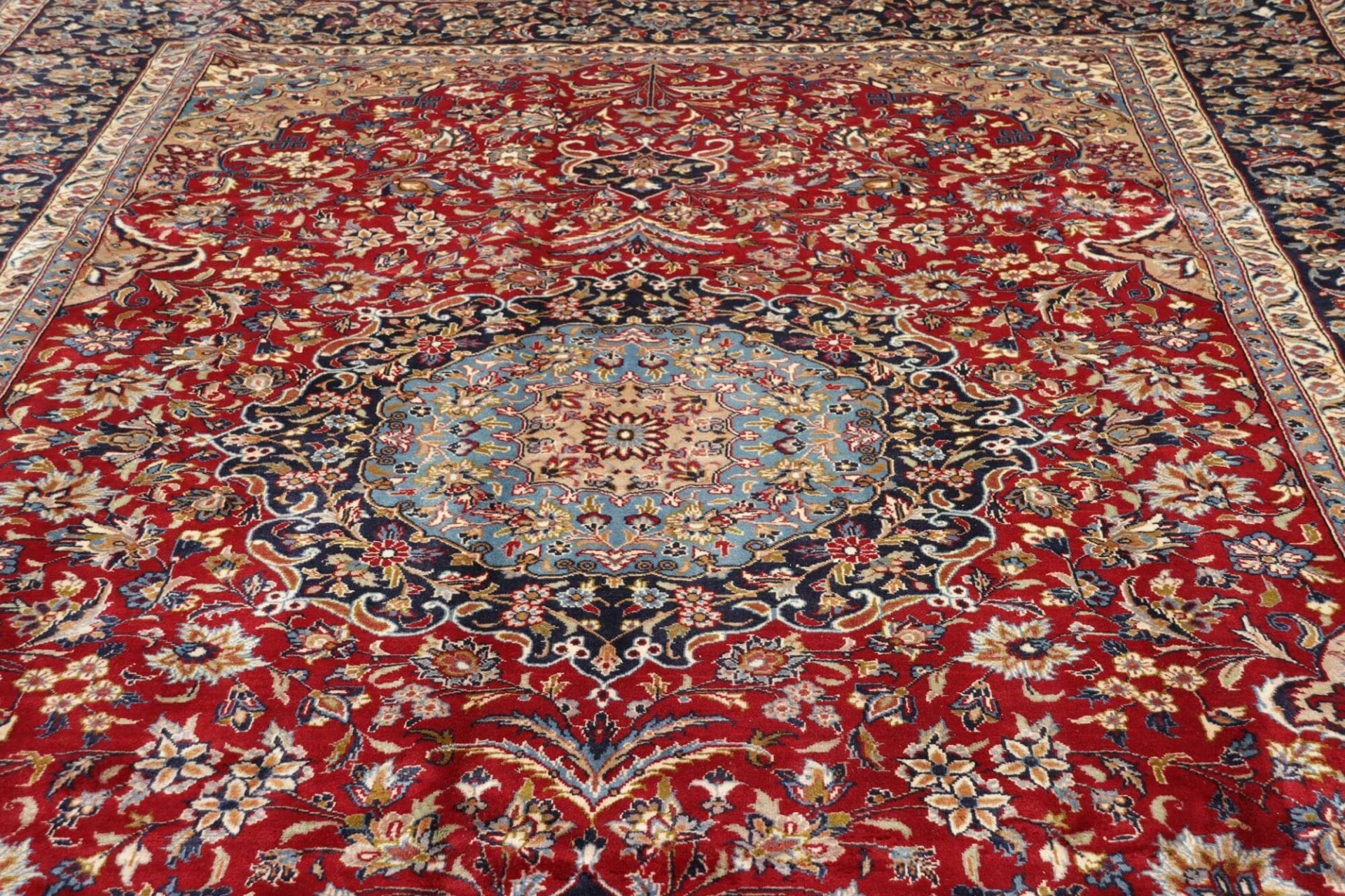 Perserteppich aus Iran, 293 × 420 cm