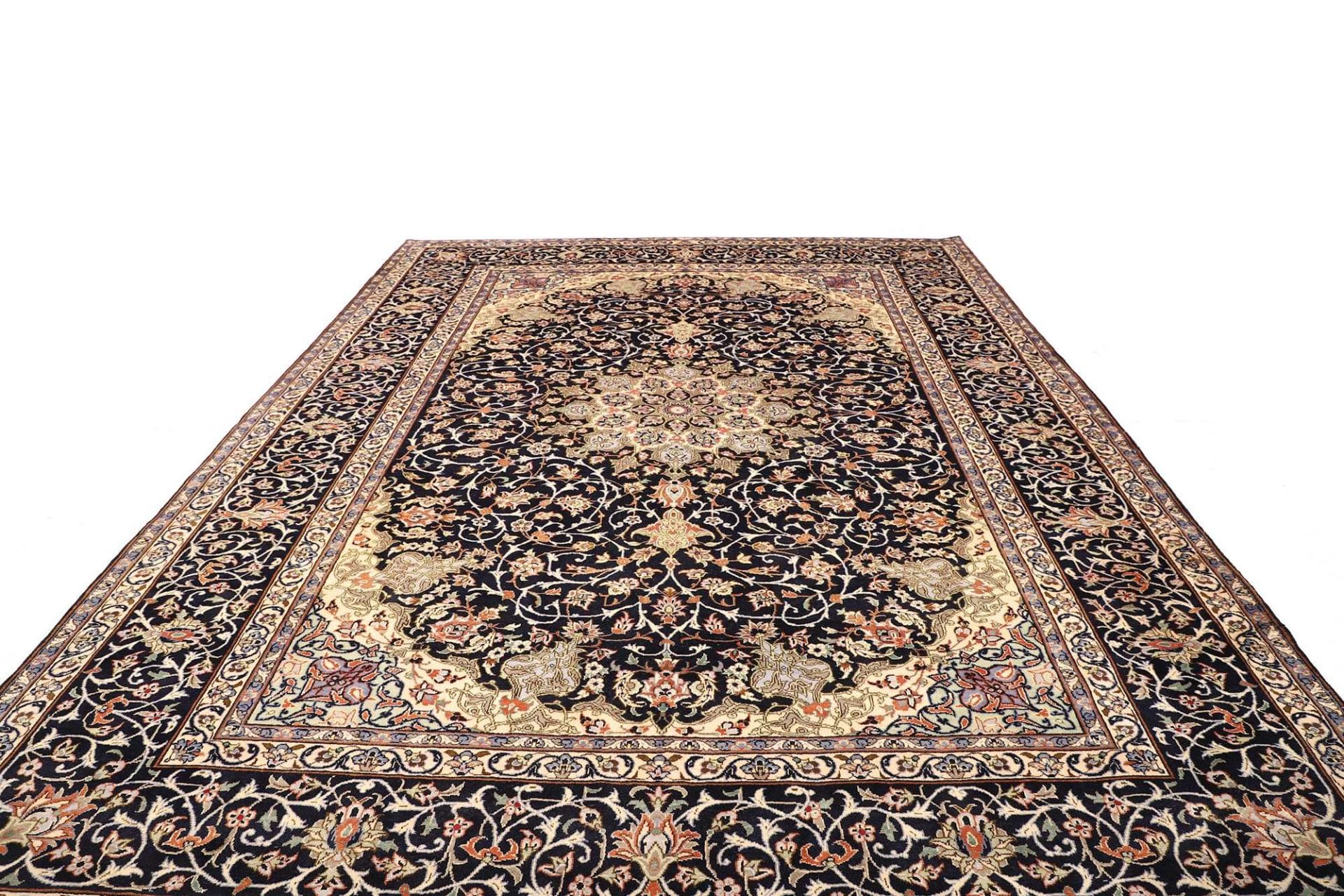 Handgeknüpfter Perserteppich 303 × 400 cm