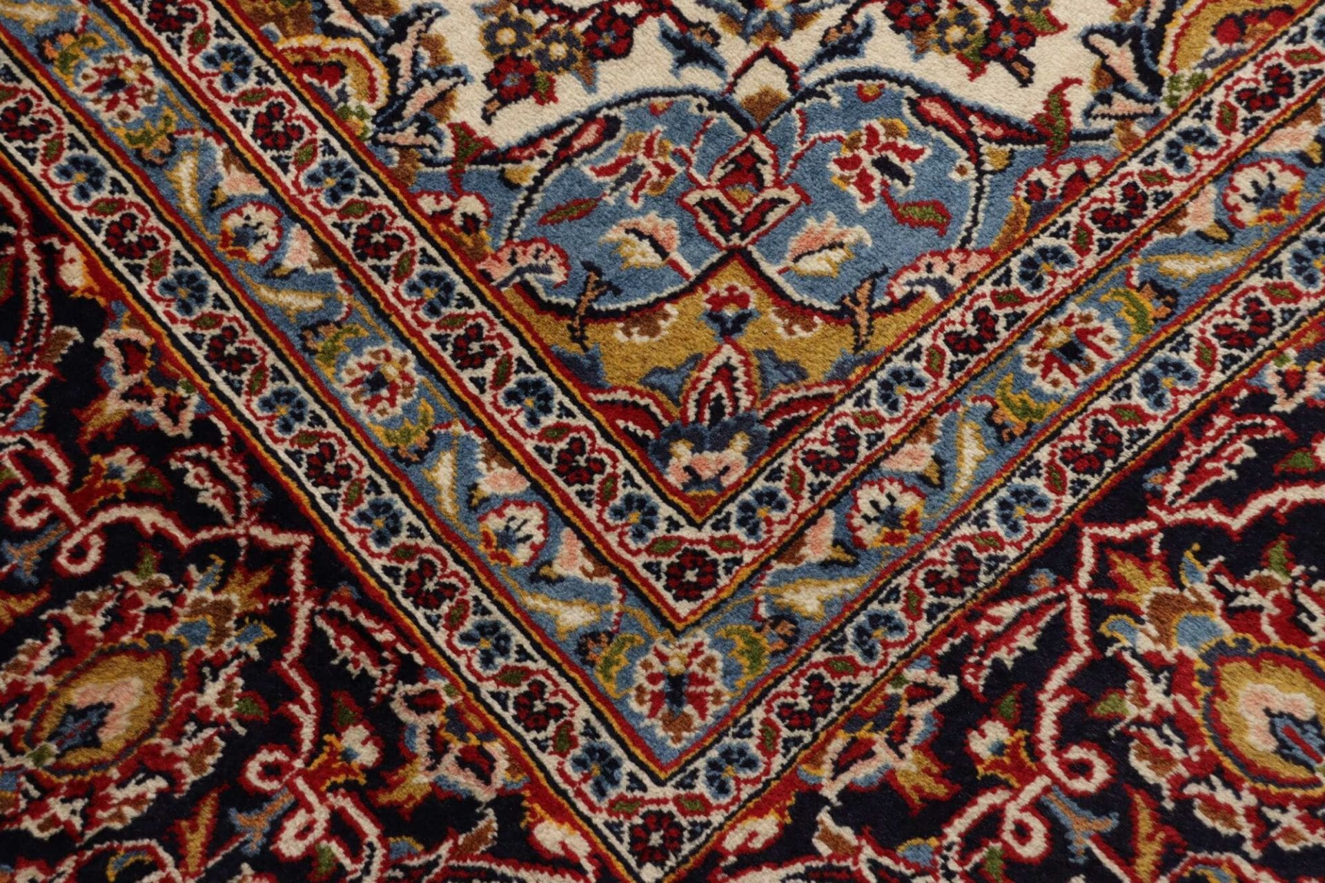Kashan Perserteppich 306 × 405 cm aus Wolle, handgeknüpft