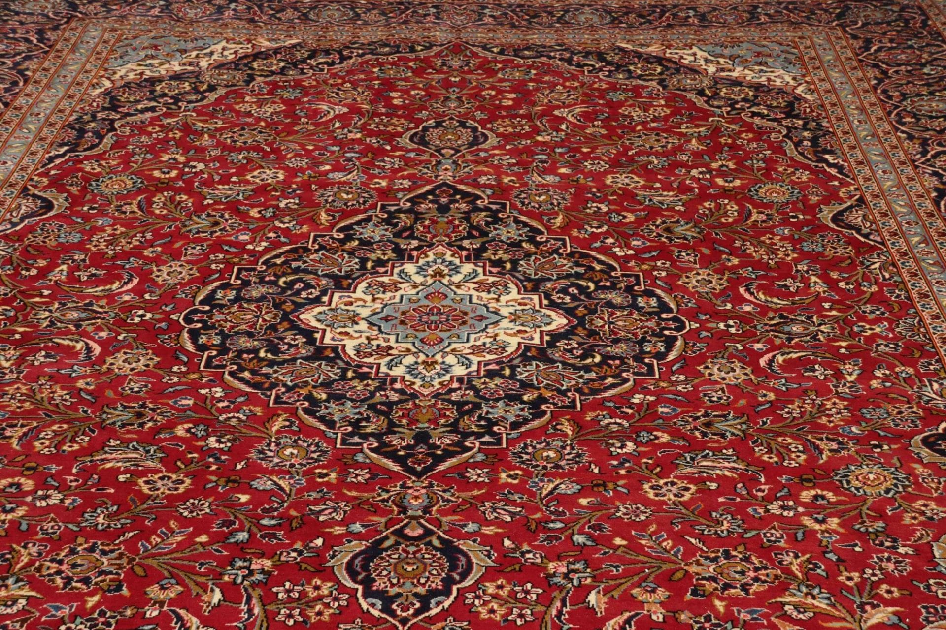 Handgeknüpfter Kashan Perserteppich, 317 × 392 cm, Wolle