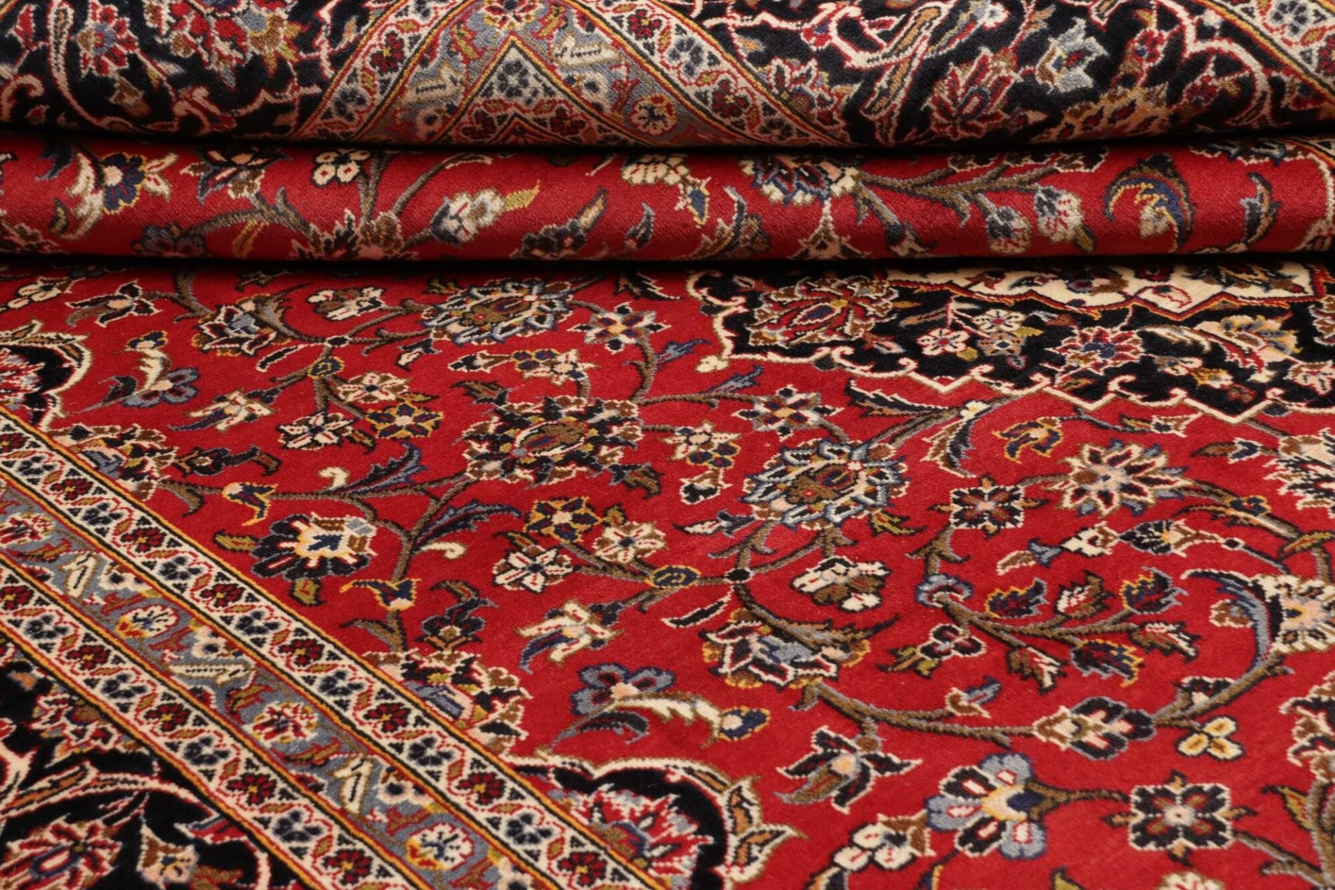 Handgeknüpfter Kashan Perserteppich, 317 × 392 cm, Wolle
