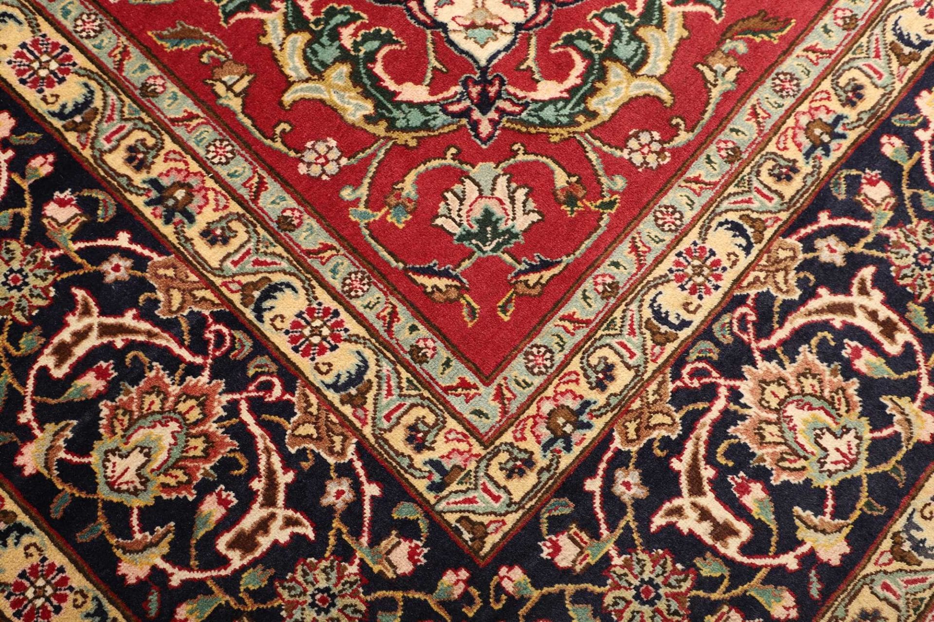 Handgeknüpfter Täbriz Perserteppich 308 × 400 cm