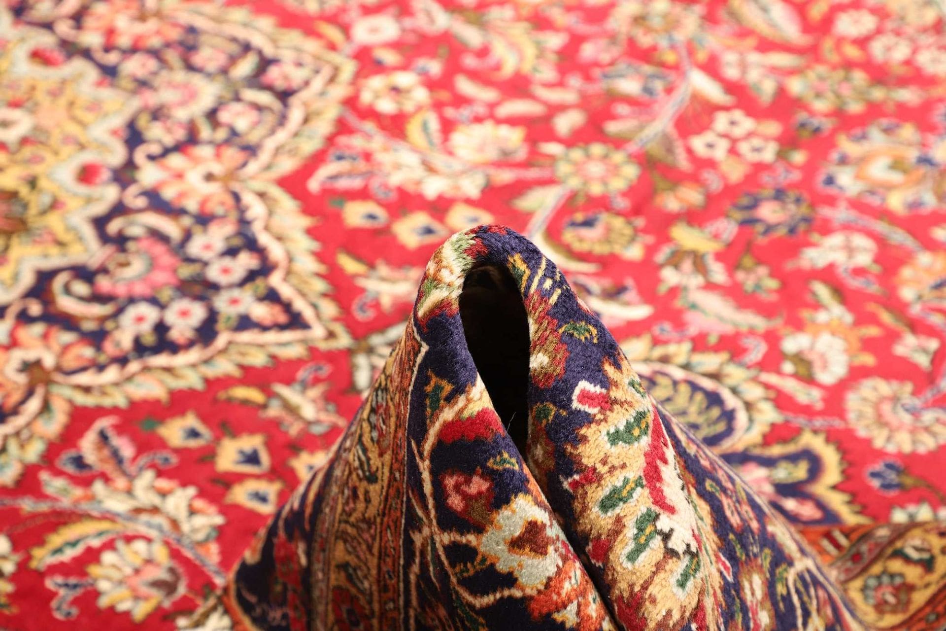 Täbriz Perserteppich aus Iran, 301 × 410 cm