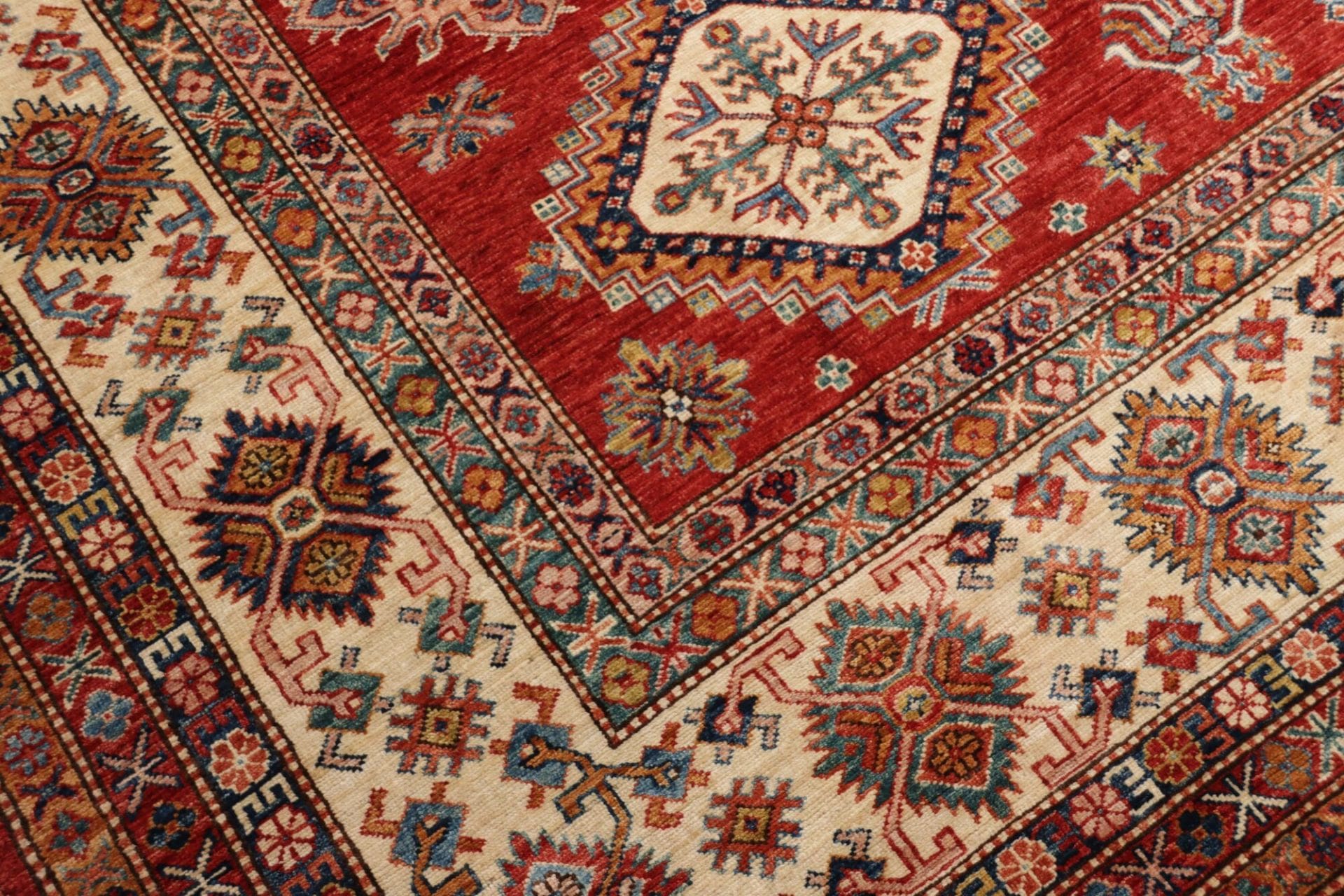 Kazak Orientteppich aus Pakistan, 300 × 410 cm