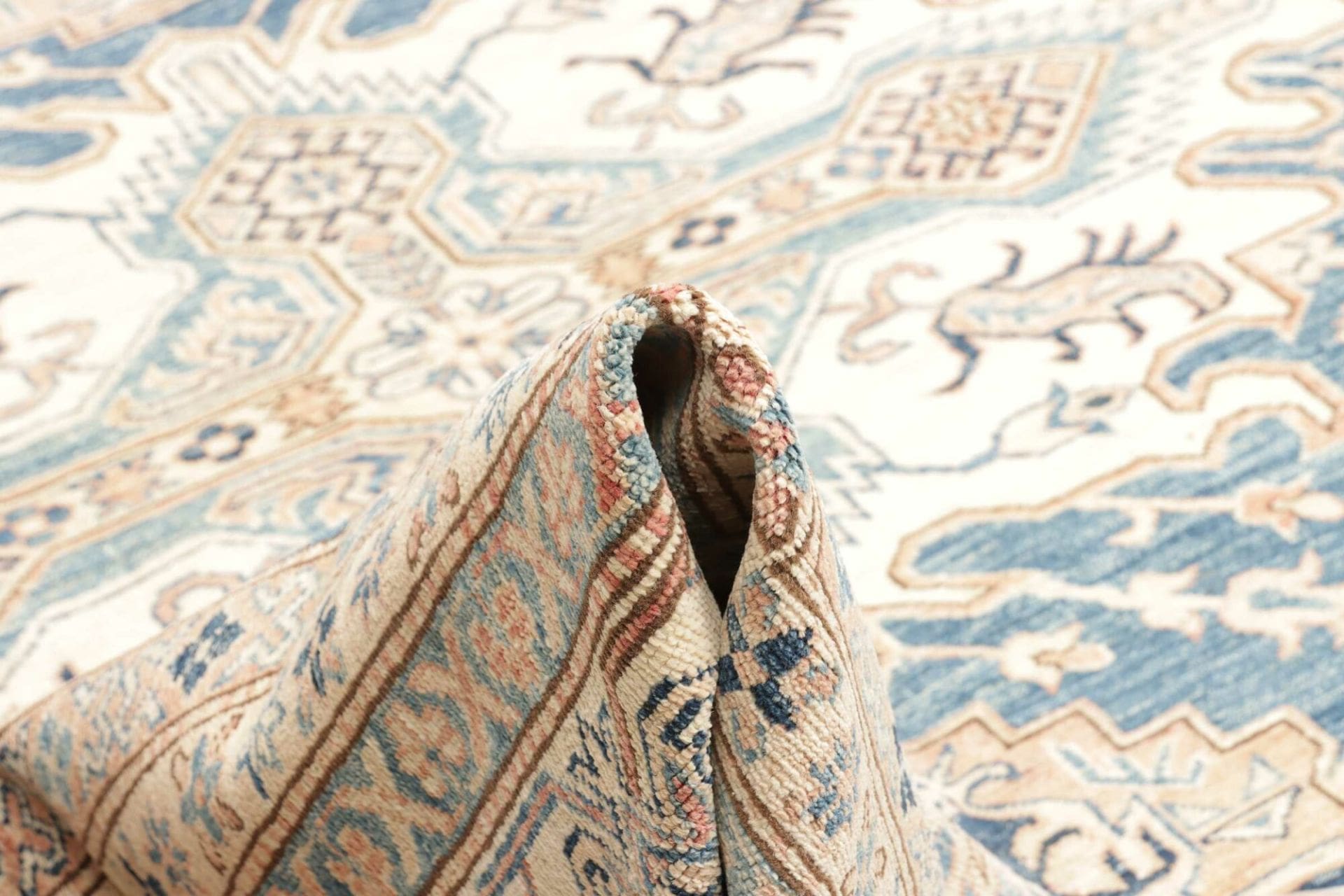 kazak-teppich-313-x-423cm-handgeknupft-schurwolle-geometrisch-8 Handgeknüpfter Kazak Orientteppich, 313 × 423 cm, Wolle