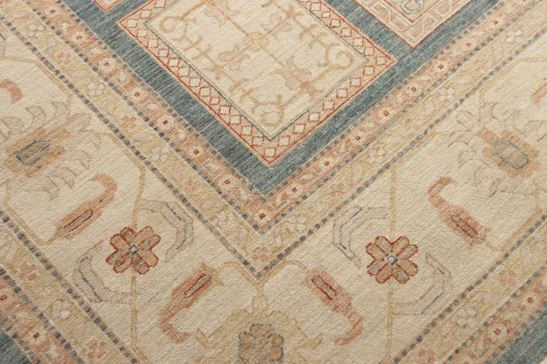 Handgeknüpfter Bakhtiari Orientteppich 305 × 392 cm