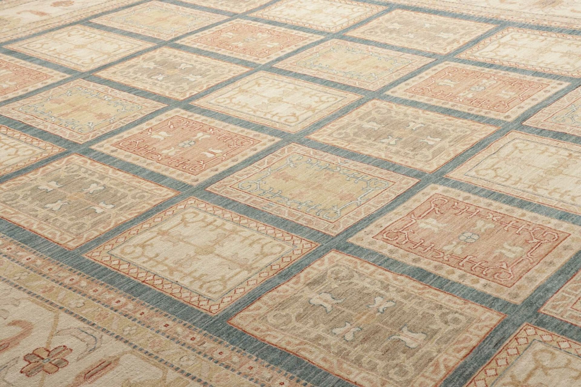 Handgeknüpfter Bakhtiari Orientteppich 305 × 392 cm