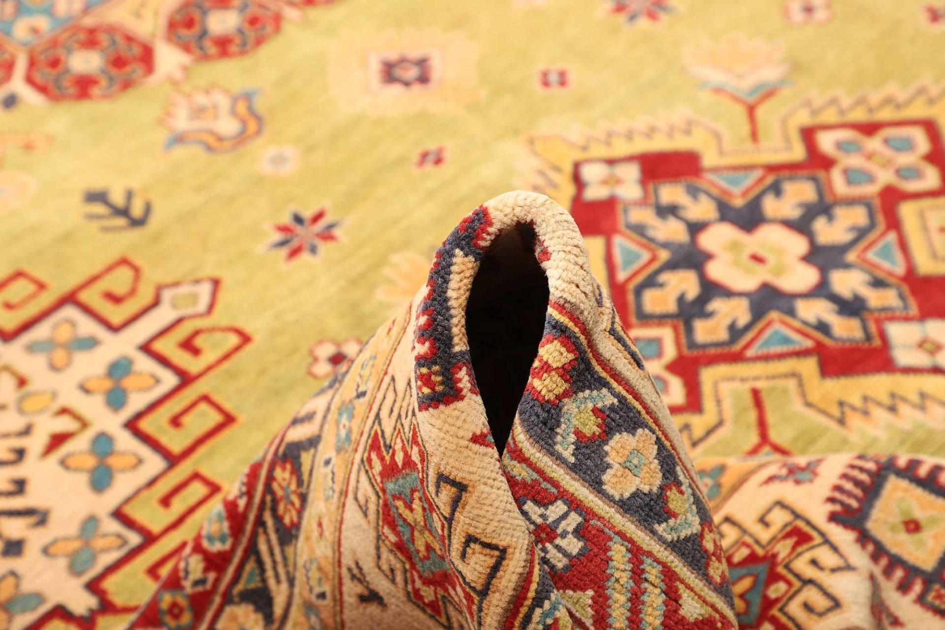 kazak-teppich-311-x-422cm-geometrisch-schurwolle-handgeknupft-8 Kazak Orientteppich aus Afghanistan, 311 × 422 cm