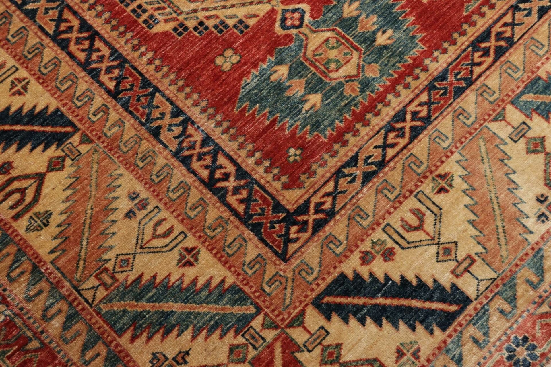 Kazak Orientteppich aus Pakistan, 270 × 362 cm