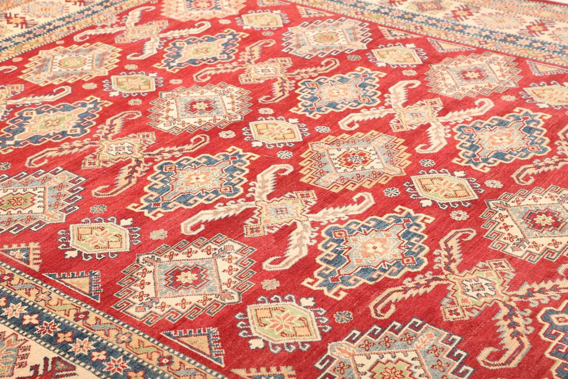 Kazak Orientteppich 276 × 360 cm aus Wolle, handgeknüpft