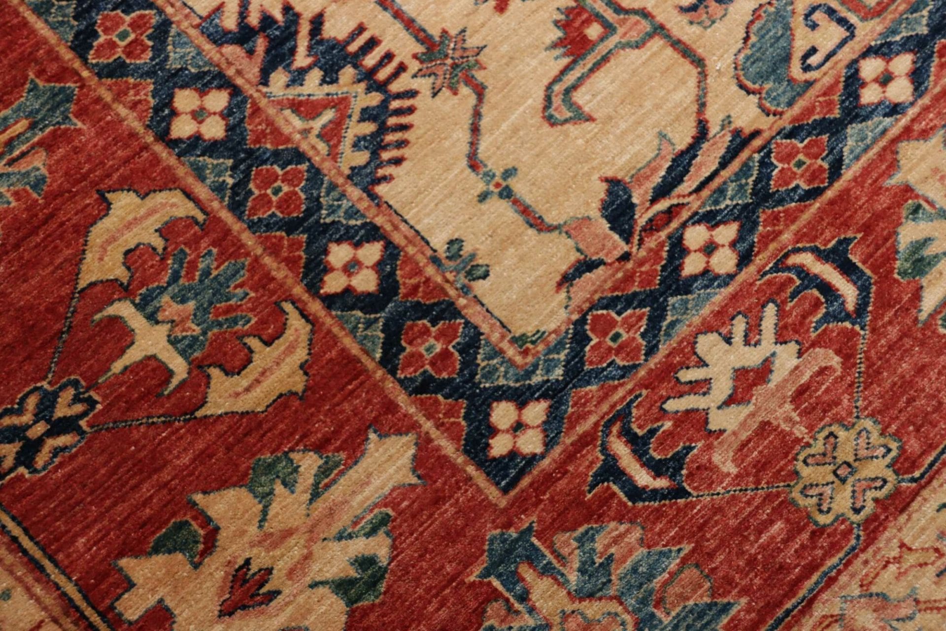 kazak-teppich-275-x-372-cm-mit-geometrischen-mustern-handgeknupft-5 Handgeknüpfter Kazak Orientteppich 275 × 372 cm