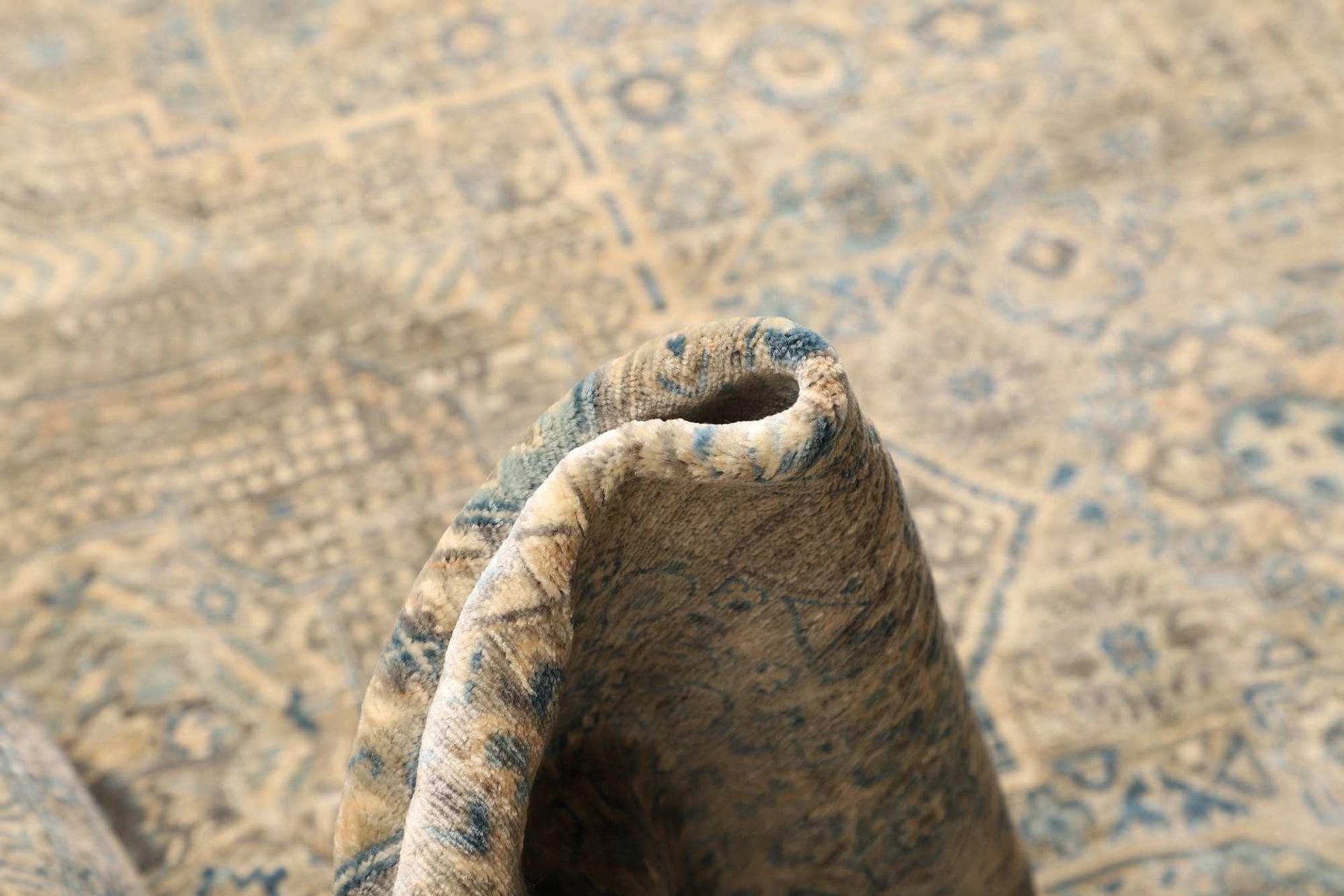 Mamluk Orientteppich aus Pakistan, 251 × 343 cm