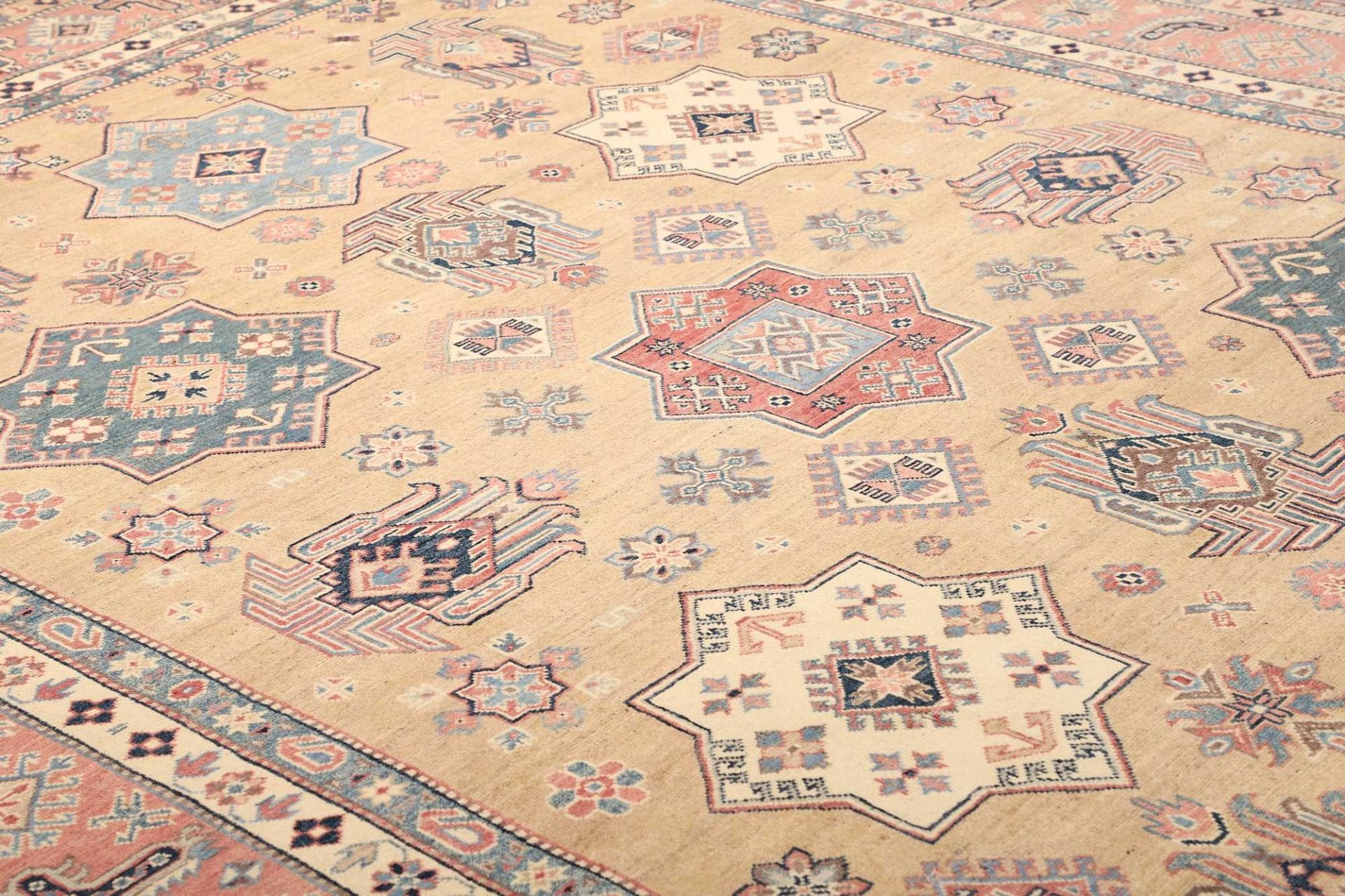 Handgeknüpfter Kazak Orientteppich 271 × 372 cm