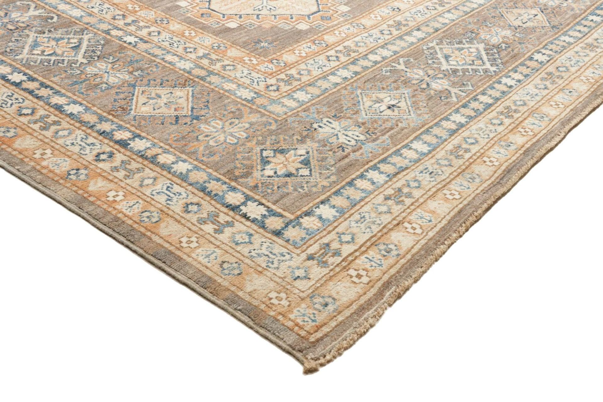 kazak-teppich-249-x-332-cm-geometrische-muster-handgeknupft-4 Handgeknüpfter Kazak Orientteppich, 249 × 332 cm, Wolle