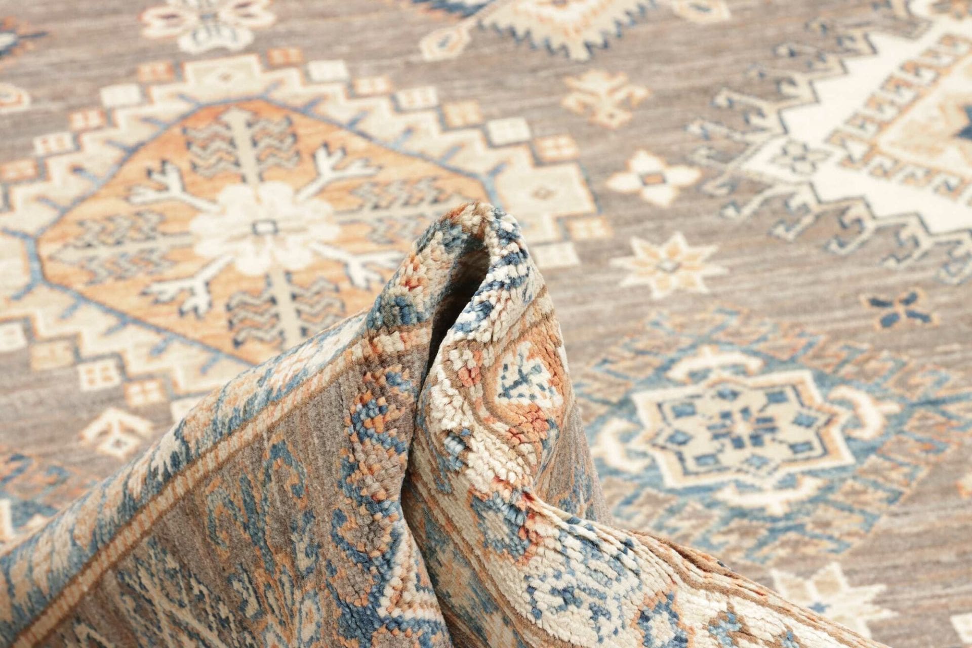 kazak-teppich-249-x-332-cm-geometrische-muster-handgeknupft-8 Handgeknüpfter Kazak Orientteppich, 249 × 332 cm, Wolle