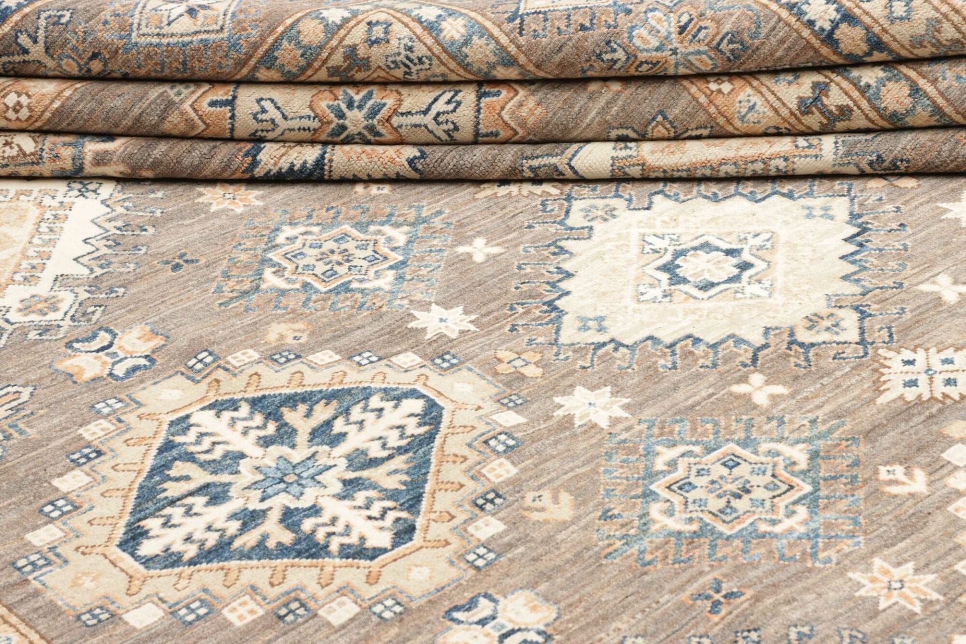 kazak-teppich-249-x-332-cm-geometrische-muster-handgeknupft-9 Handgeknüpfter Kazak Orientteppich, 249 × 332 cm, Wolle