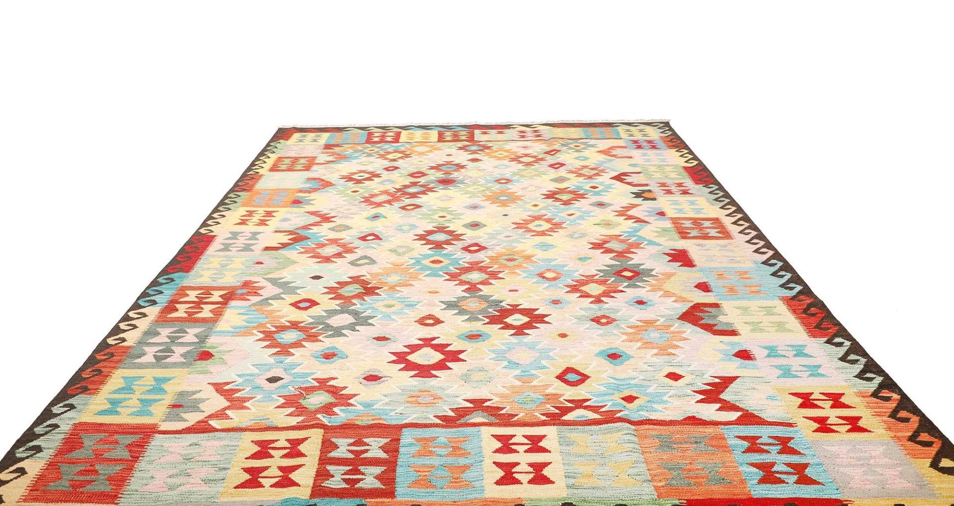 Handgewebter Kelim, 256 × 347 cm, Wolle