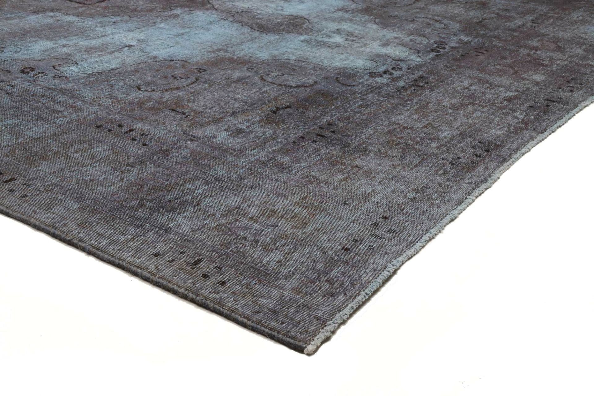 Perserteppich aus Iran, 231 × 334 cm