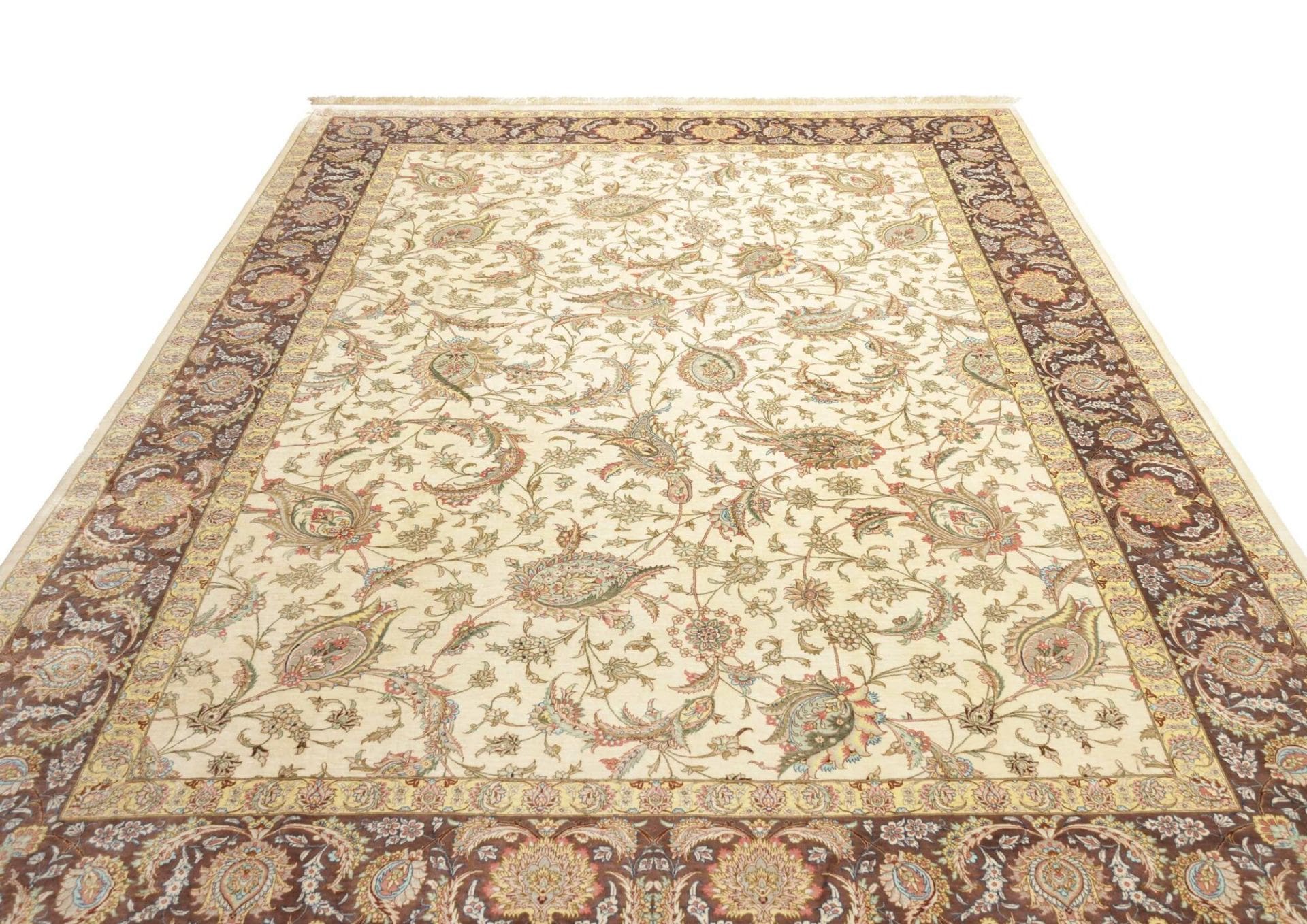 Ghom Perserteppich aus Iran, 251 × 342 cm