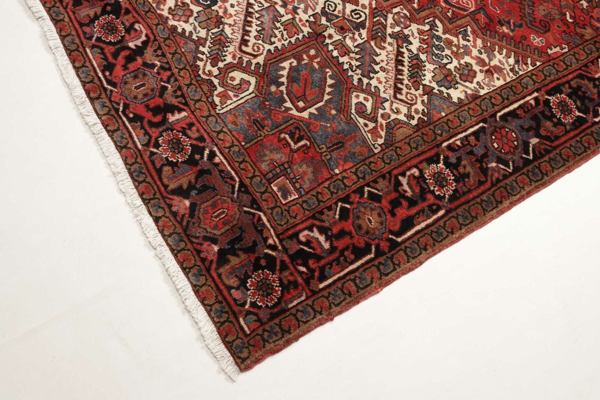 Heriz Perserteppich 265 × 327 cm aus Wolle, handgeknüpft