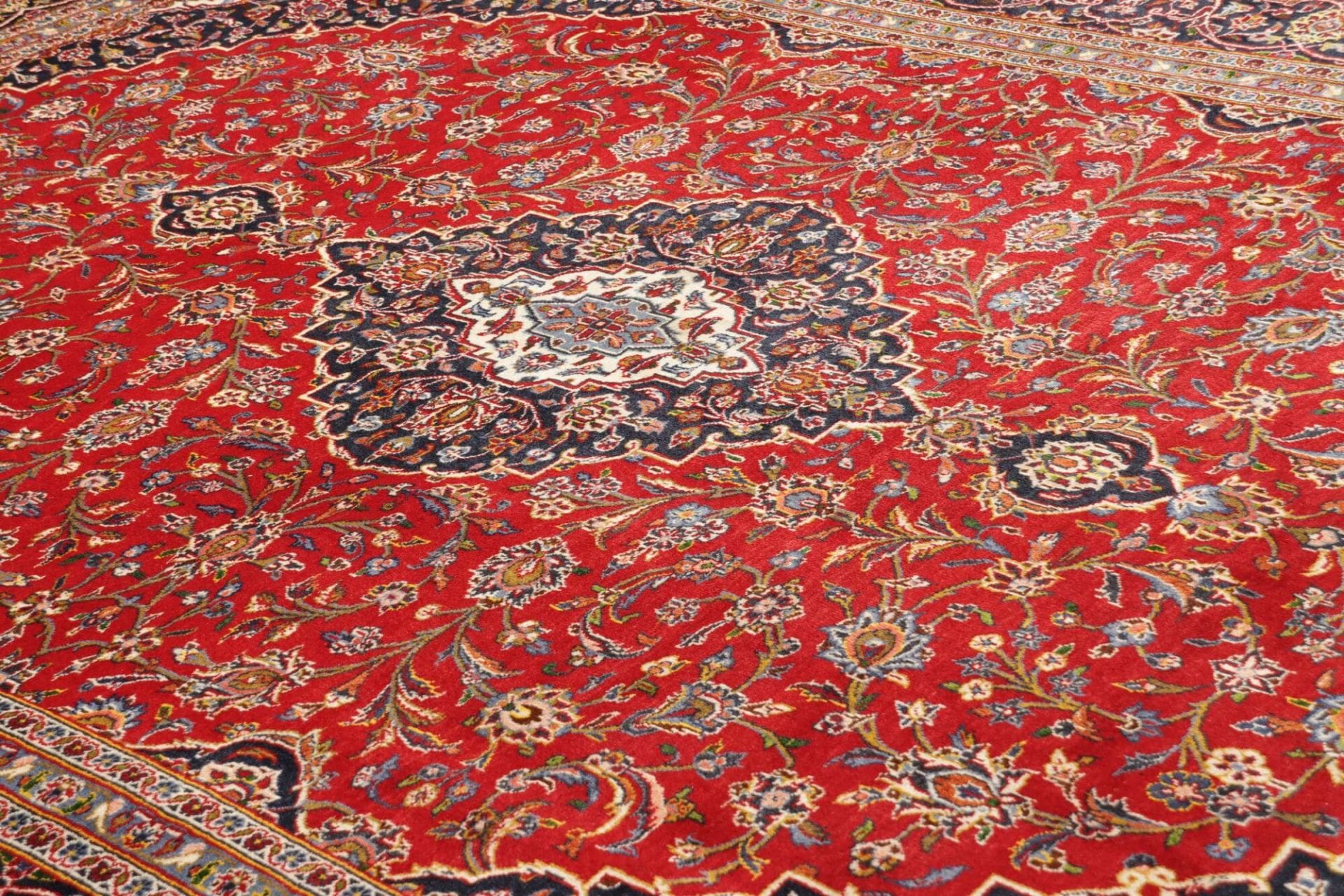 Handgeknüpfter Kashan Perserteppich, 246 × 342 cm, Wolle