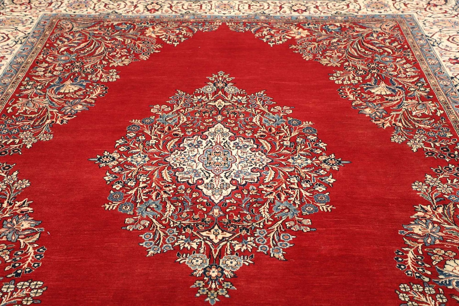 Sarough Farahan Perserteppich 270 × 368 cm aus Wolle, handgeknüpft