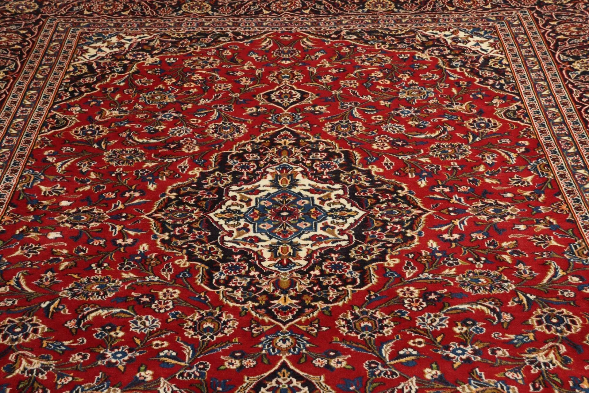 Handgeknüpfter Kashan Perserteppich 246 × 348 cm