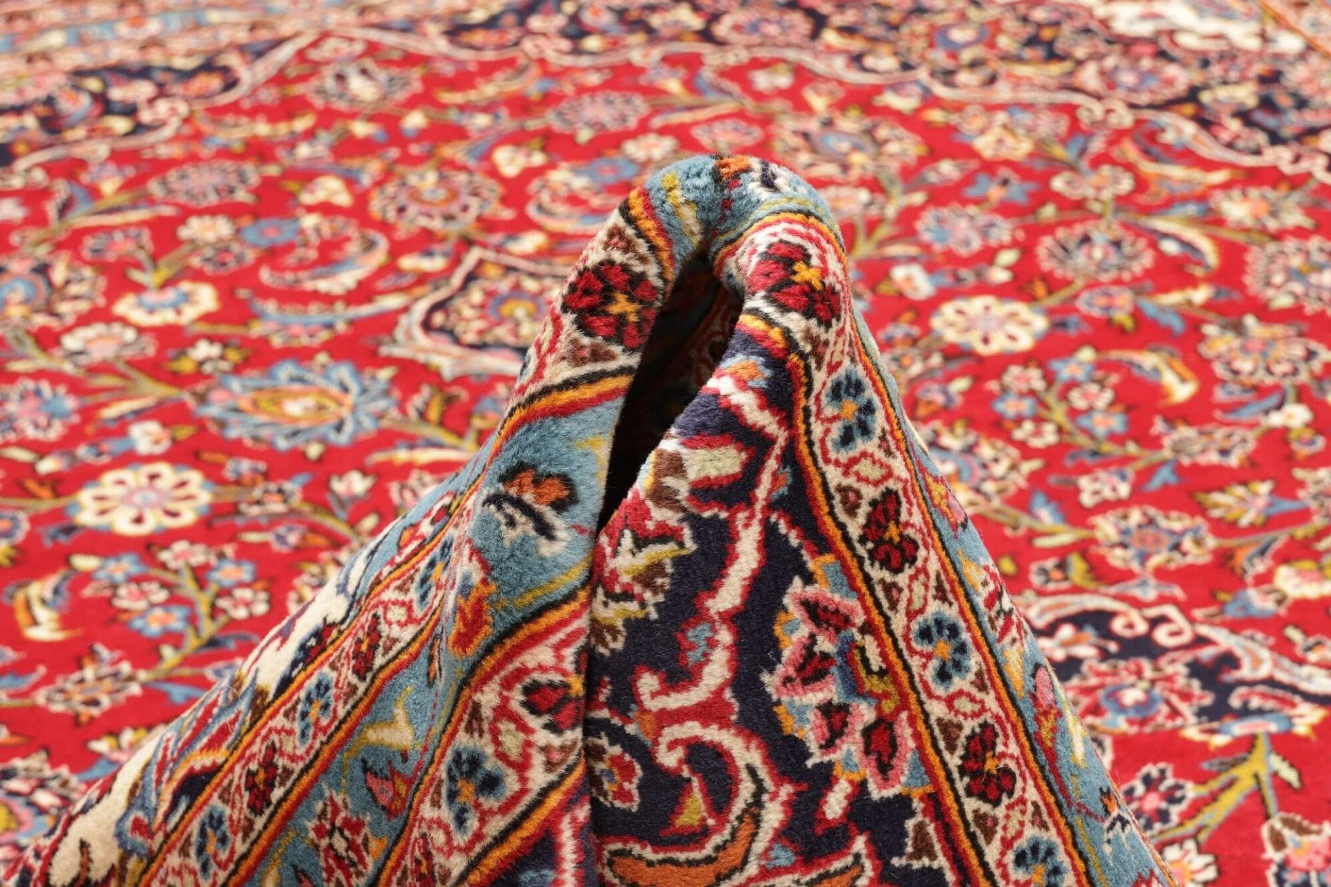 Kashan Perserteppich aus Iran, 253 × 356 cm