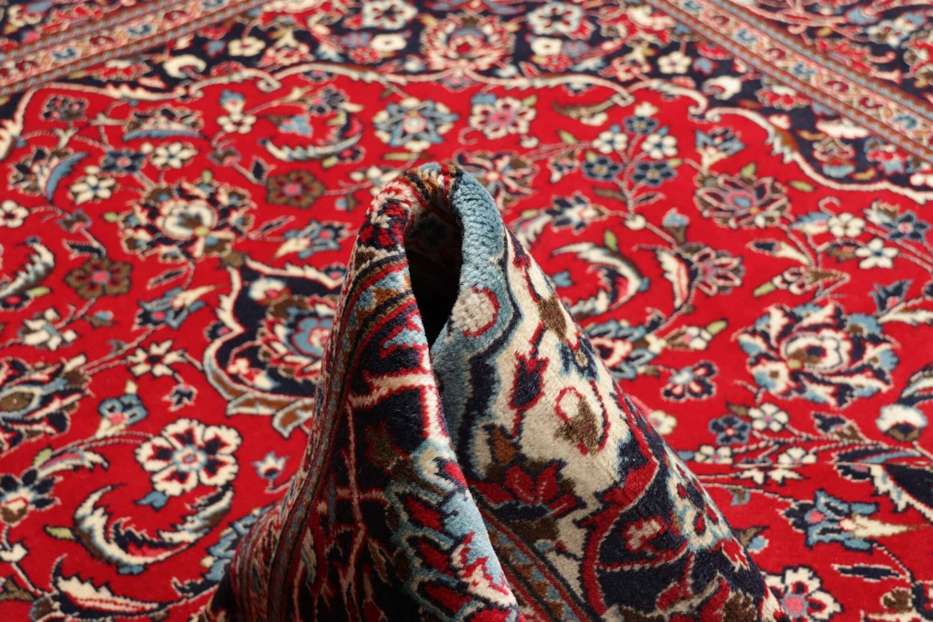 Kashan Perserteppich 257 × 356 cm aus Wolle, handgeknüpft