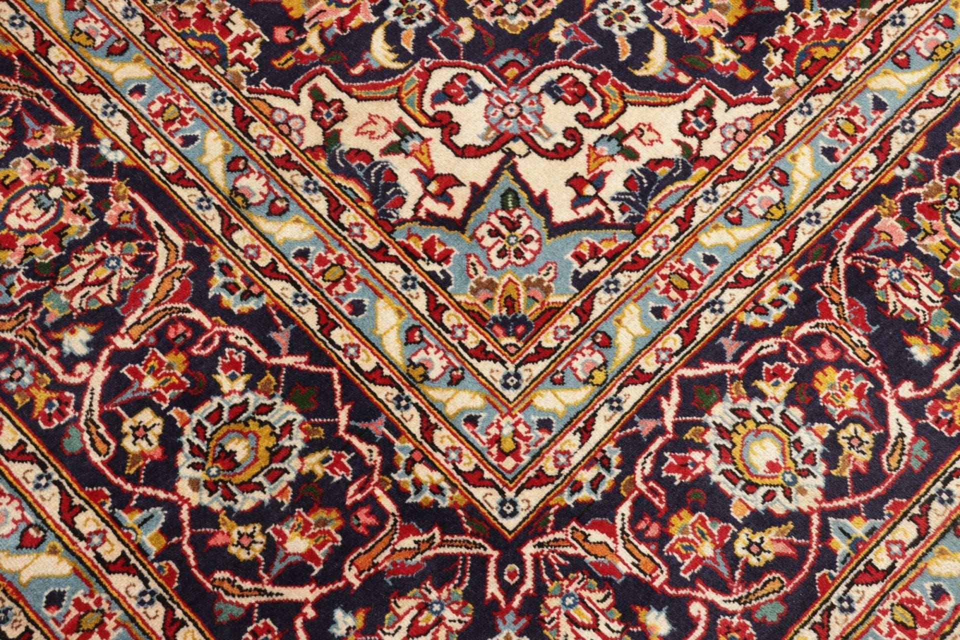 Kashan Perserteppich 253 × 357 cm aus Wolle, handgeknüpft