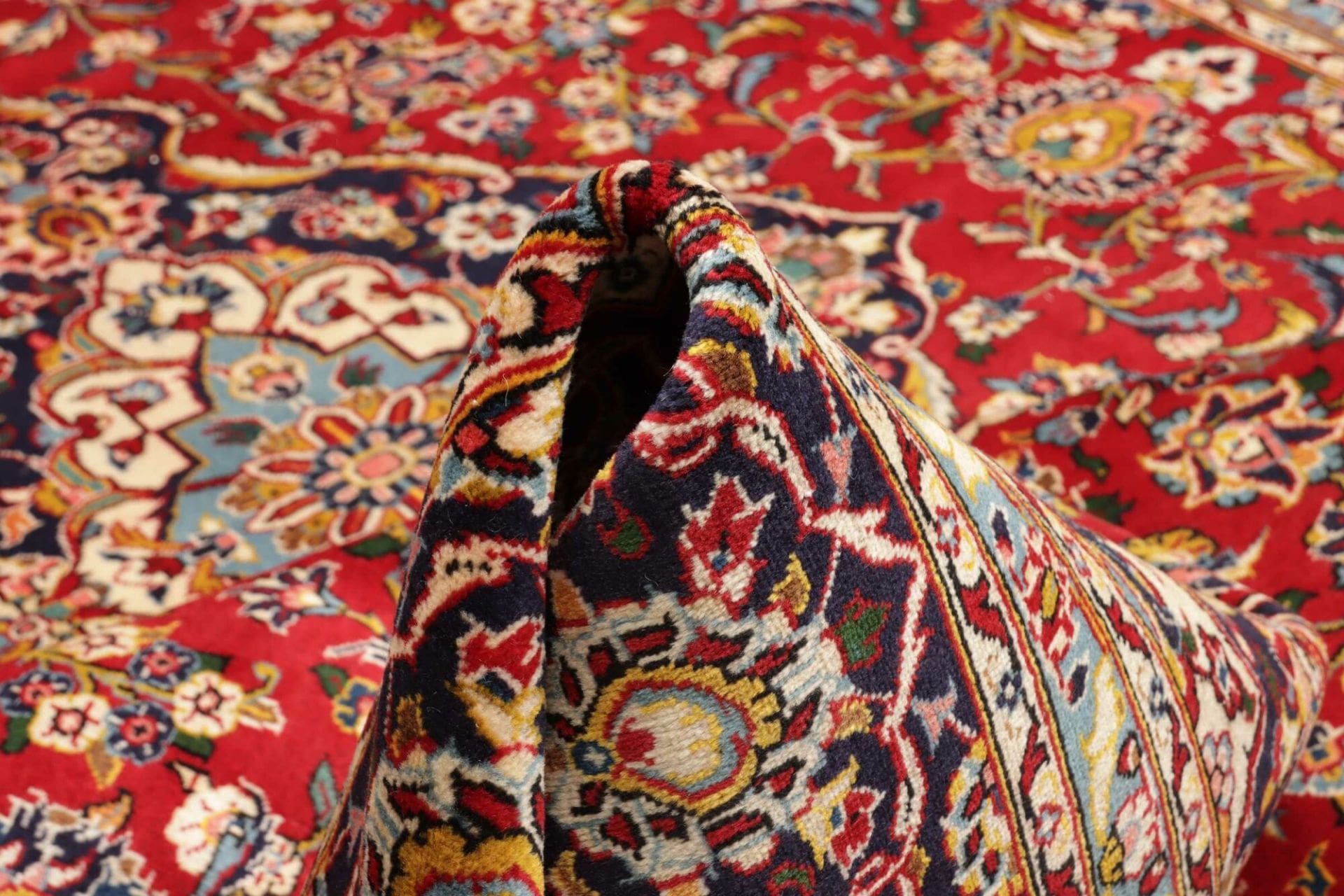 Kashan Perserteppich 253 × 357 cm aus Wolle, handgeknüpft