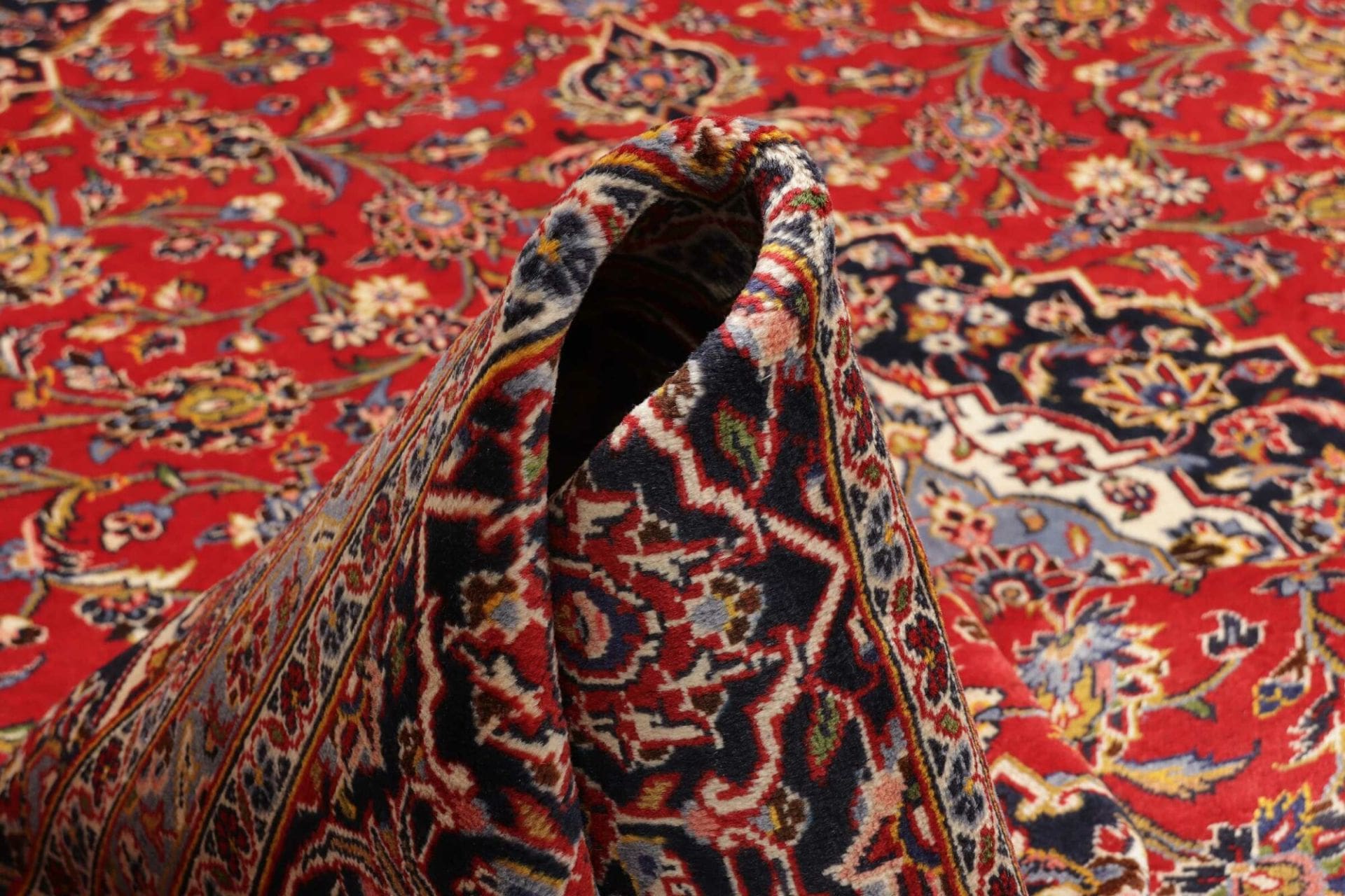 Handgeknüpfter Kashan Perserteppich 245 × 348 cm