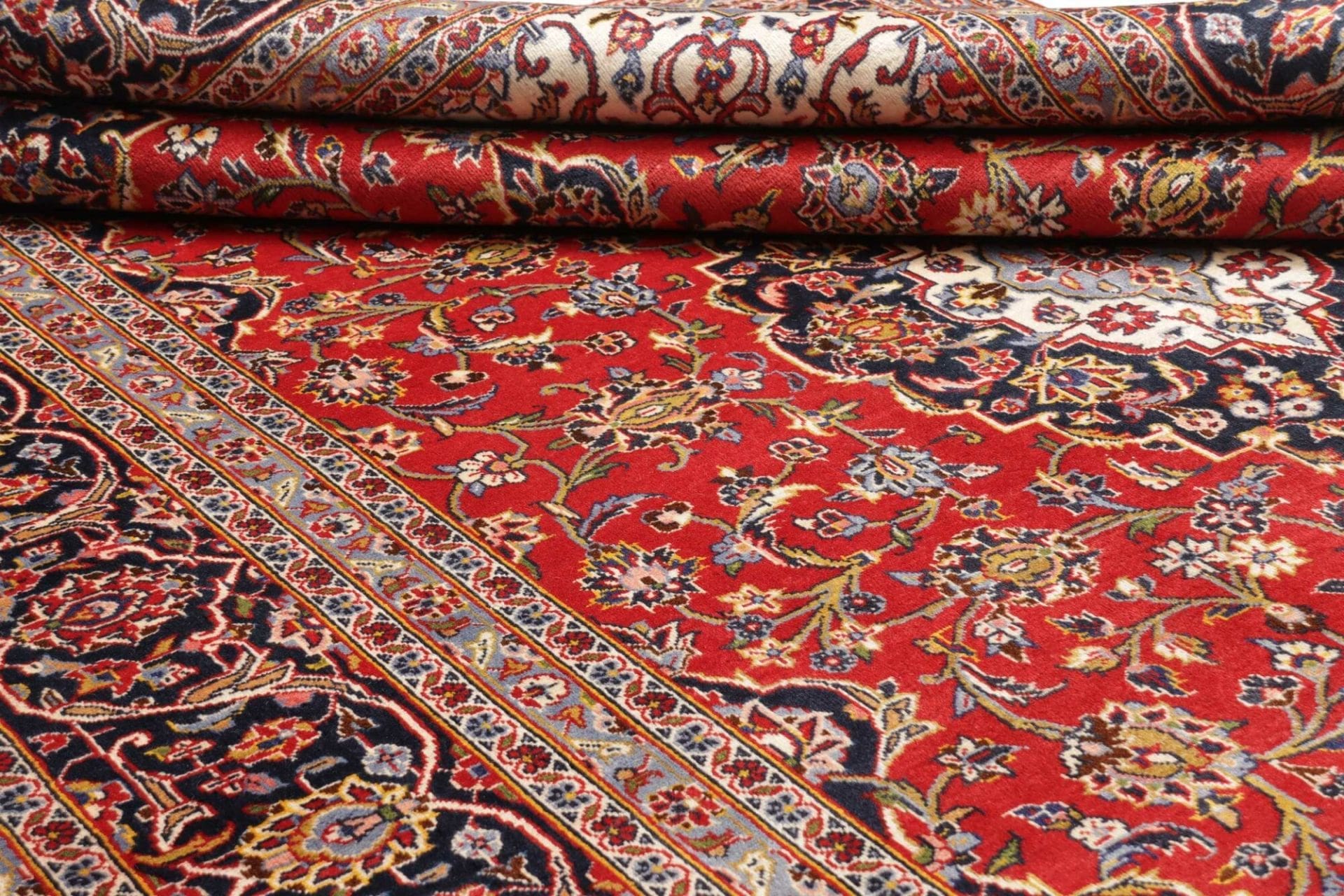 Handgeknüpfter Kashan Perserteppich 245 × 348 cm