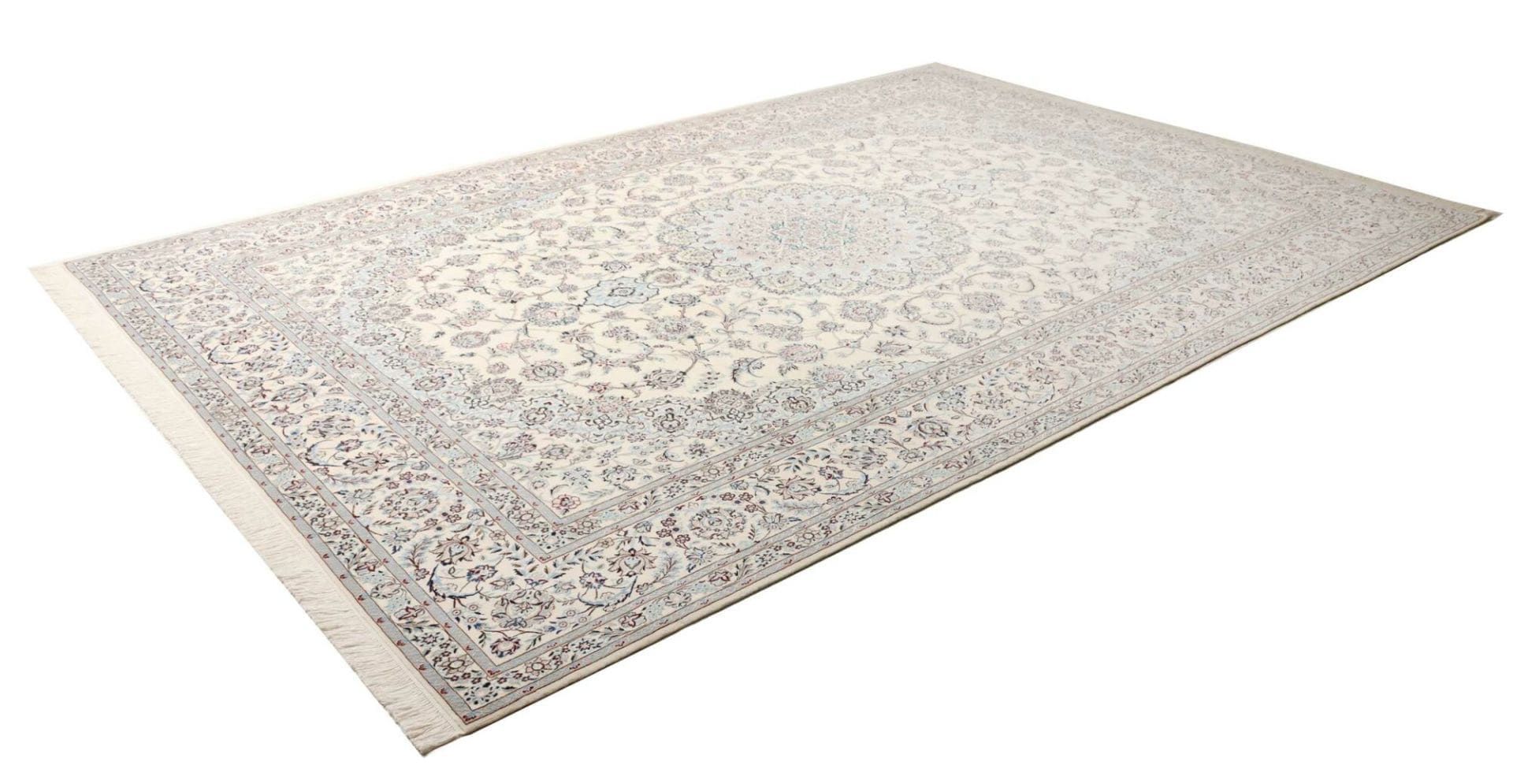 Nain Perserteppich aus Iran, 259 × 372 cm