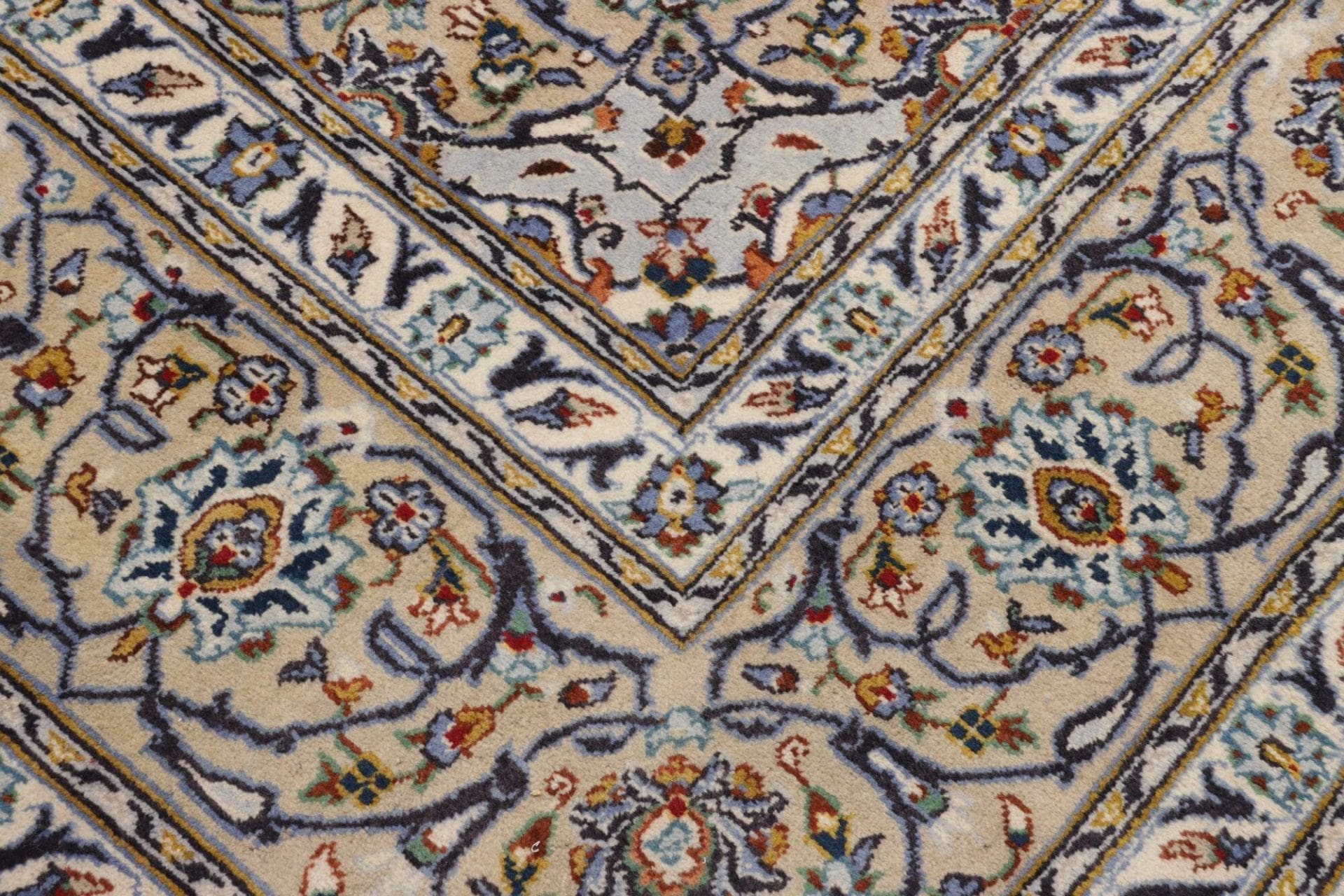 Kashan Perserteppich aus Iran, 260 × 363 cm