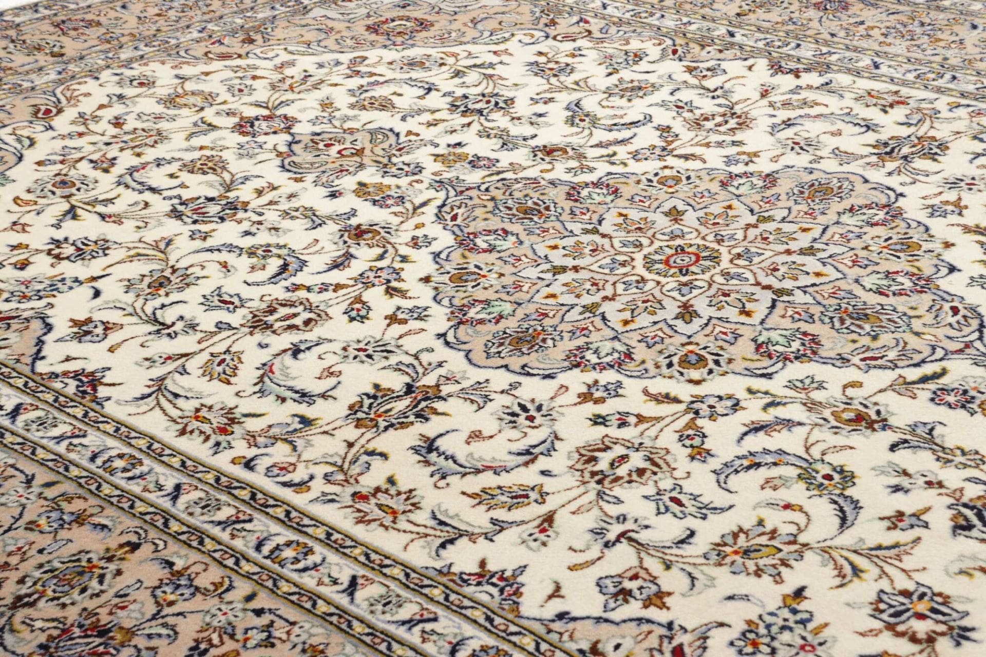 Kashan Perserteppich 246 × 350 cm aus Wolle, handgeknüpft